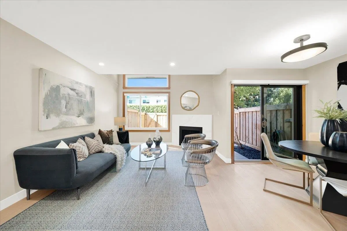 #12 – 3851 Blundell Road