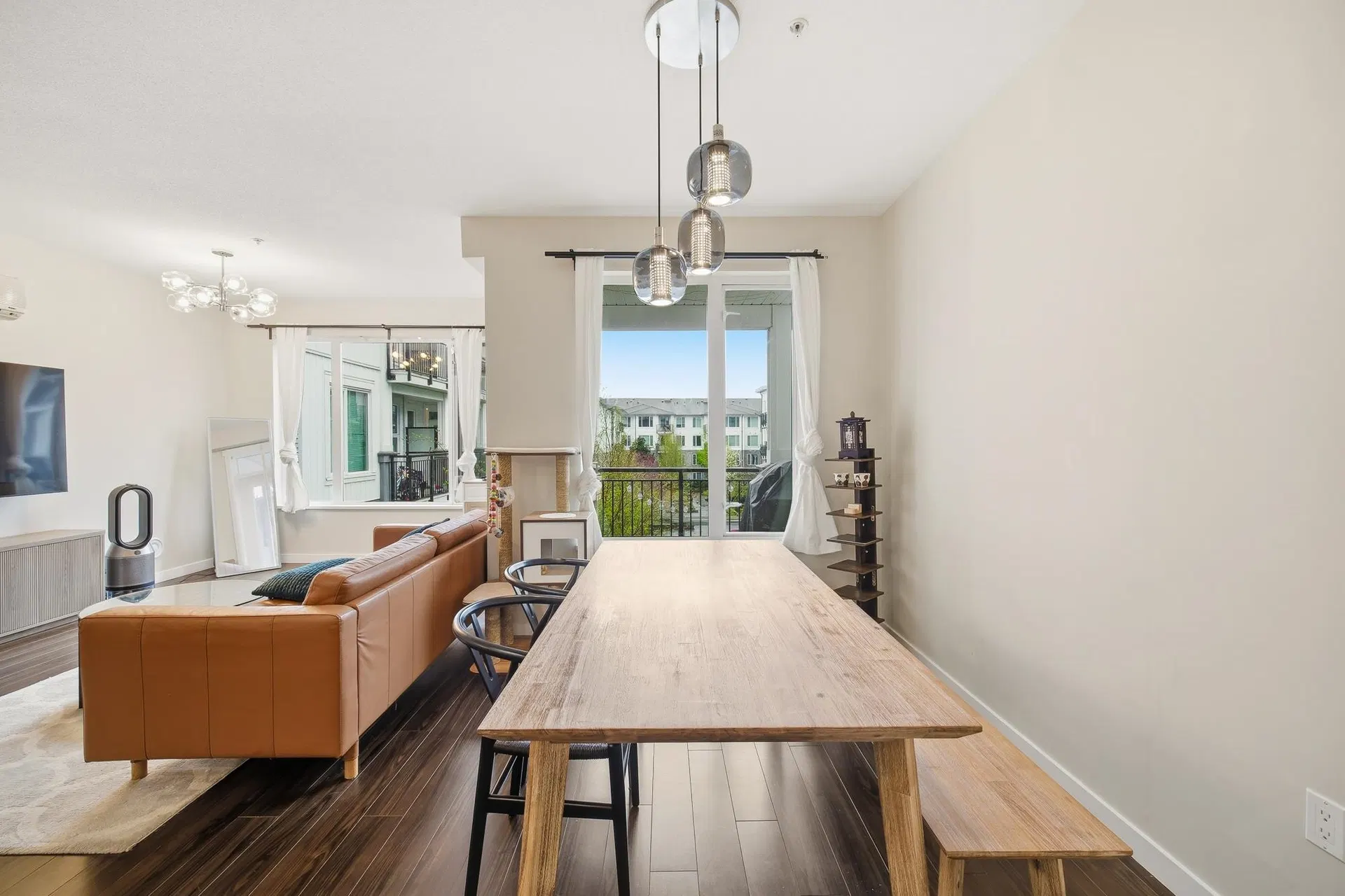 Photo 4 of 29 at #339 – 9388 Mckim Way