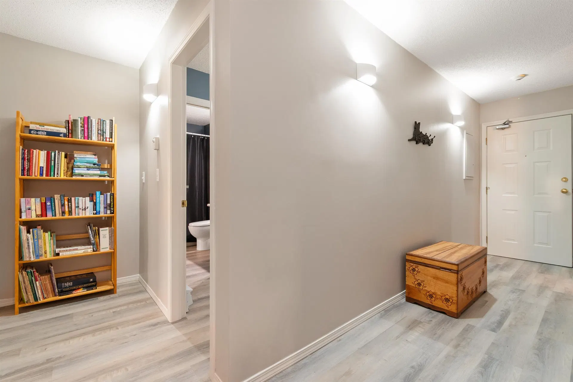 Photo 5 of 39 at #302 – 9006 Edward Street
