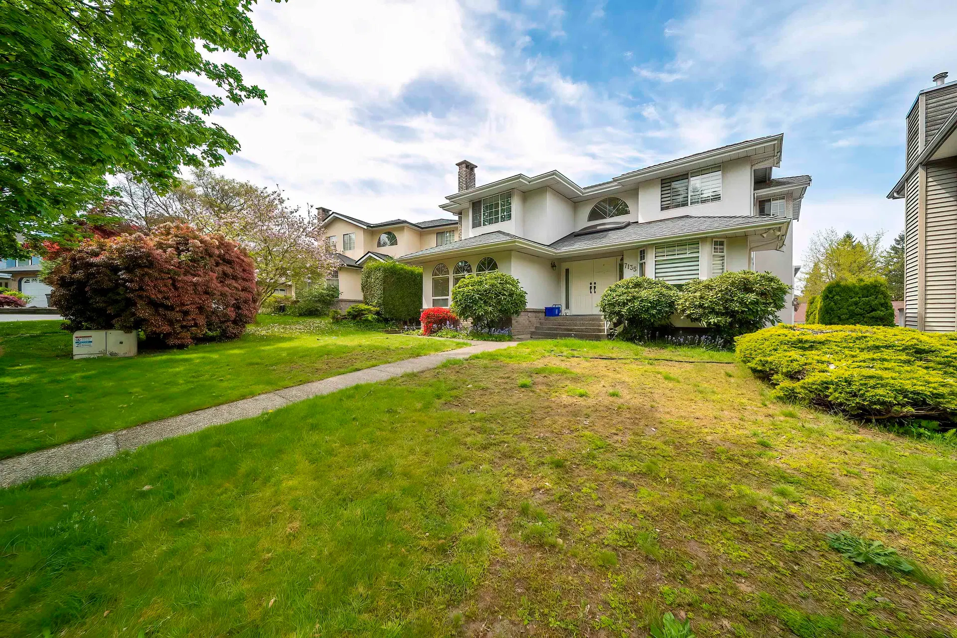 Photo 4 of 40 at 7135 4th Street