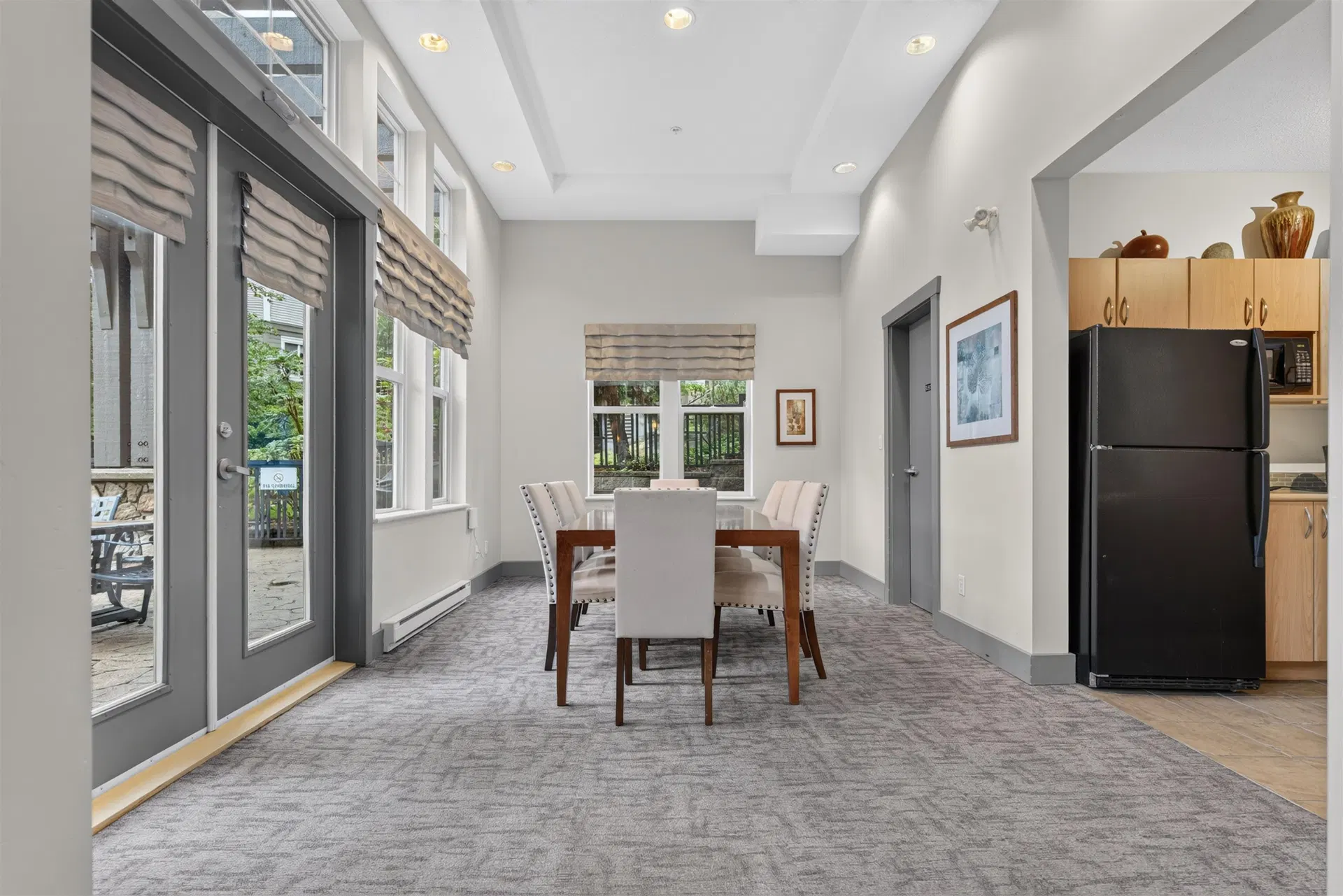 Photo 5 of 40 at #203 – 2998 Silver Springs Boulevard