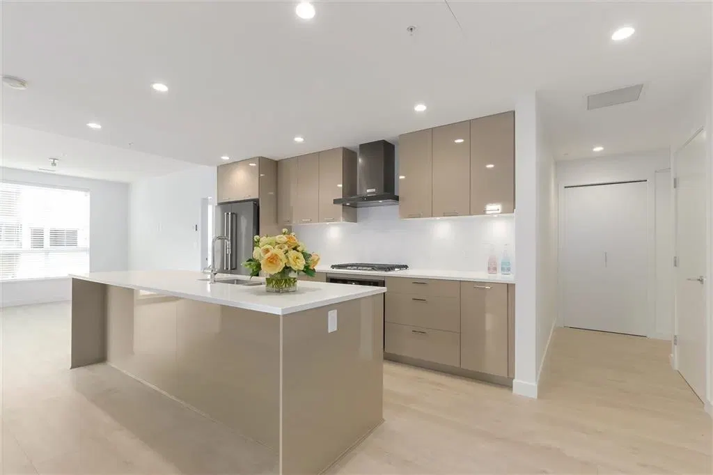 Photo 2 of 14 at #311 – 3581 Ross Drive