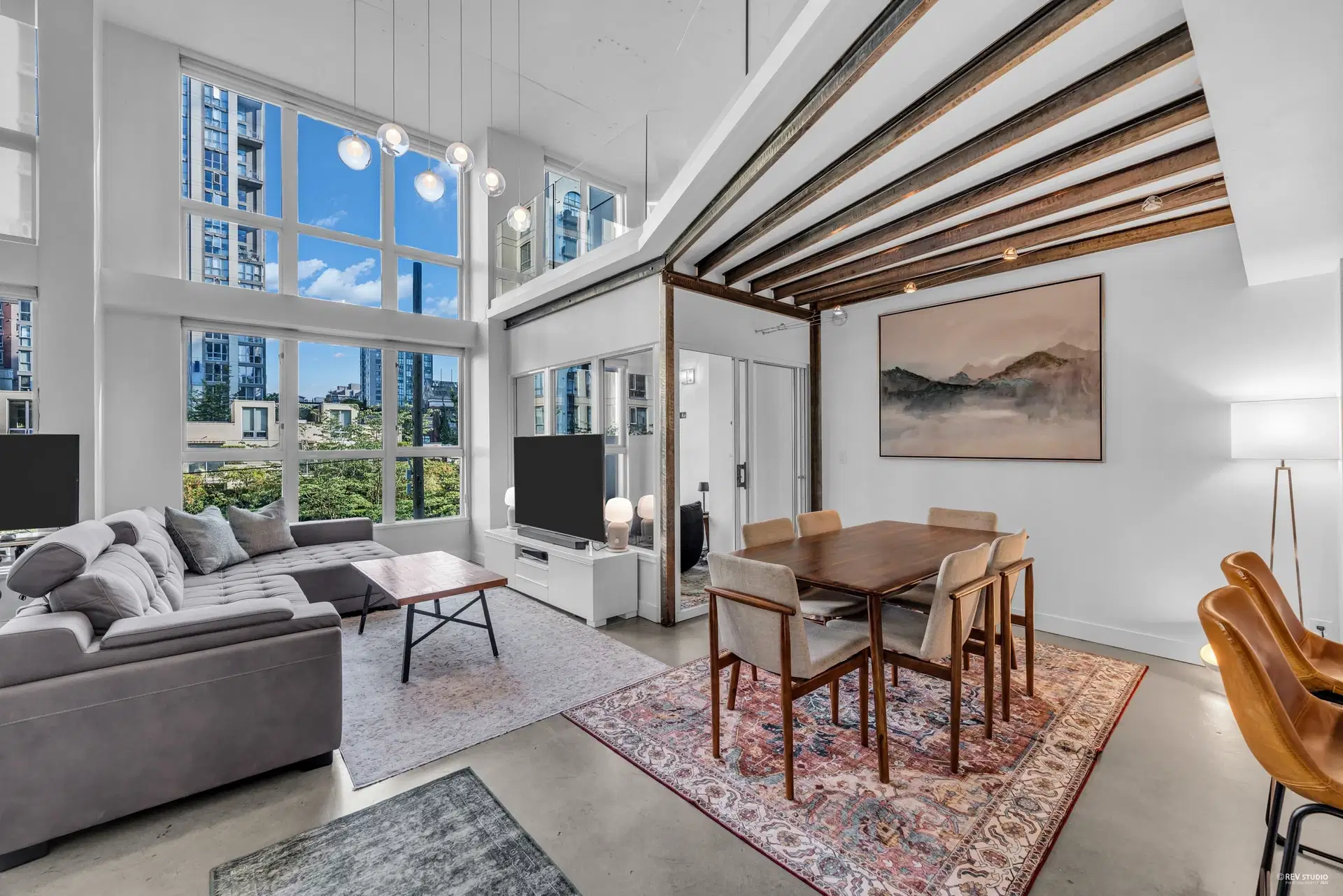 #209 – 1238 Seymour Street