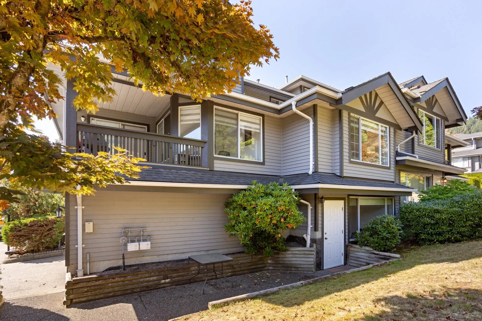 Photo 4 of 40 at #150 – 1685 Pinetree Way