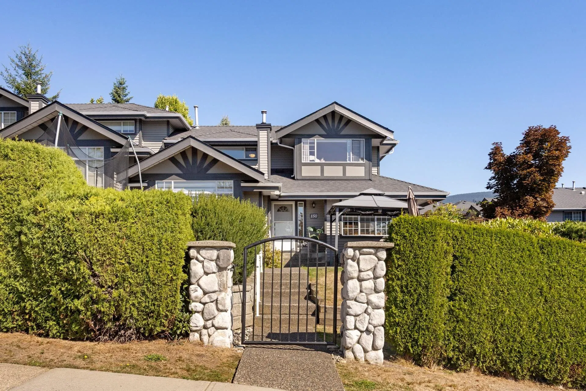 Photo 5 of 40 at #150 – 1685 Pinetree Way
