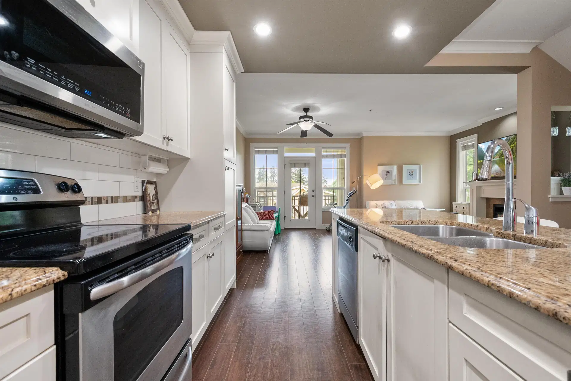 #14 – 45290 Soowahlie Crescent