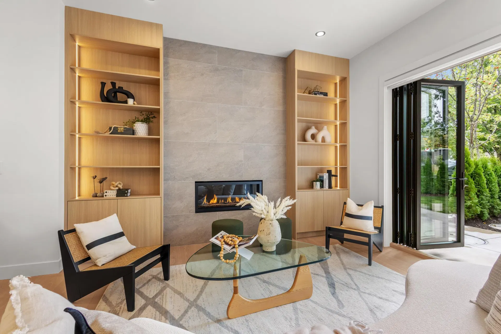 Photo 3 of 37 at #1 – 3873 W 22nd Avenue