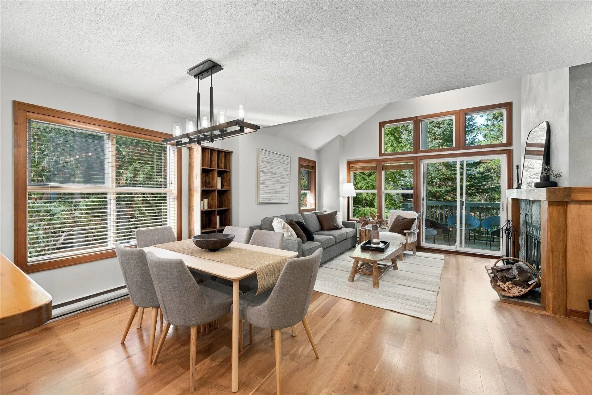 Photo 4 of 14 at #29 – 4661 Blackcomb Way