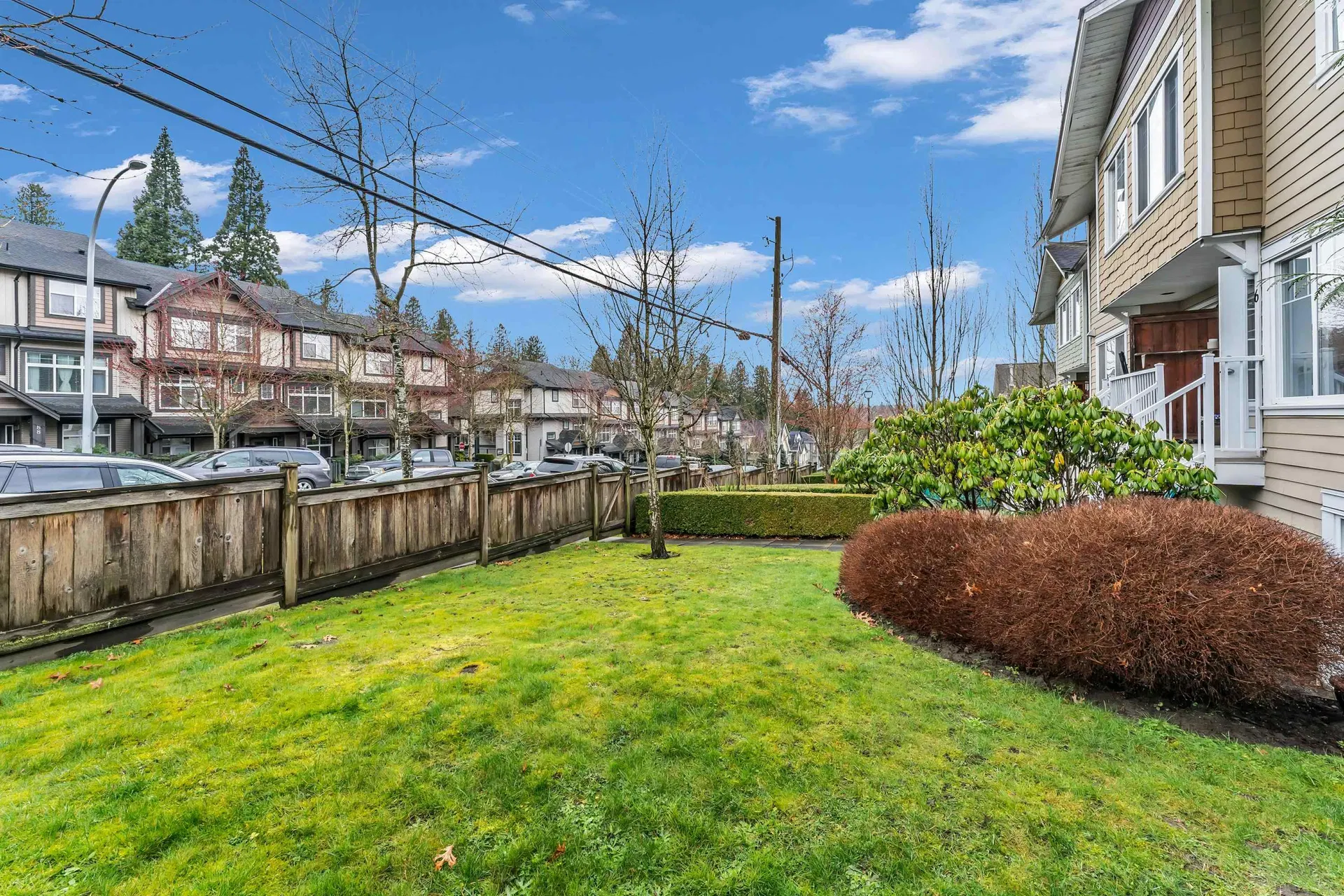 Photo 3 of 37 at #6 – 6110 138 Street
