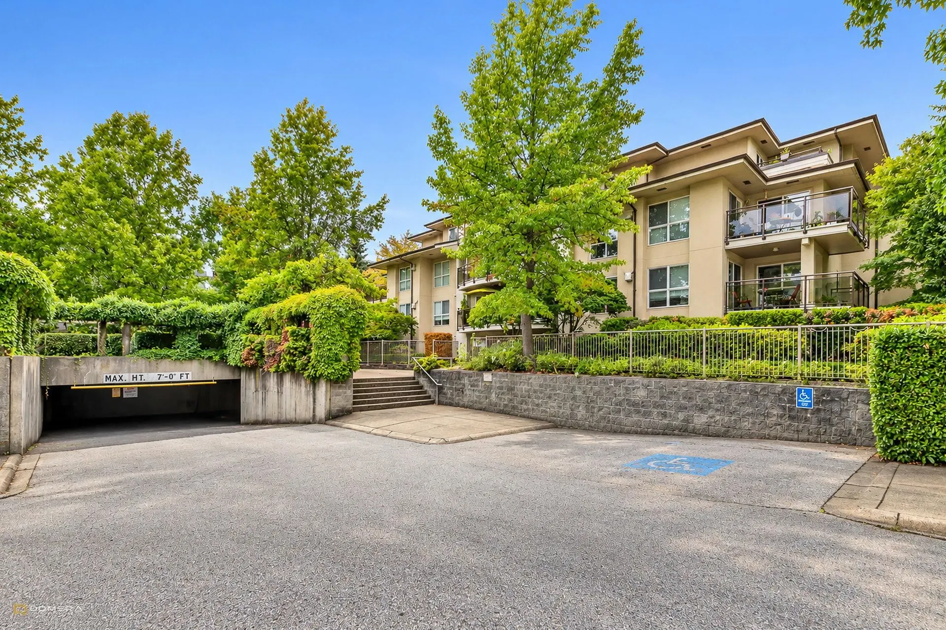 Photo 3 of 21 at #113 – 7505 138 Street