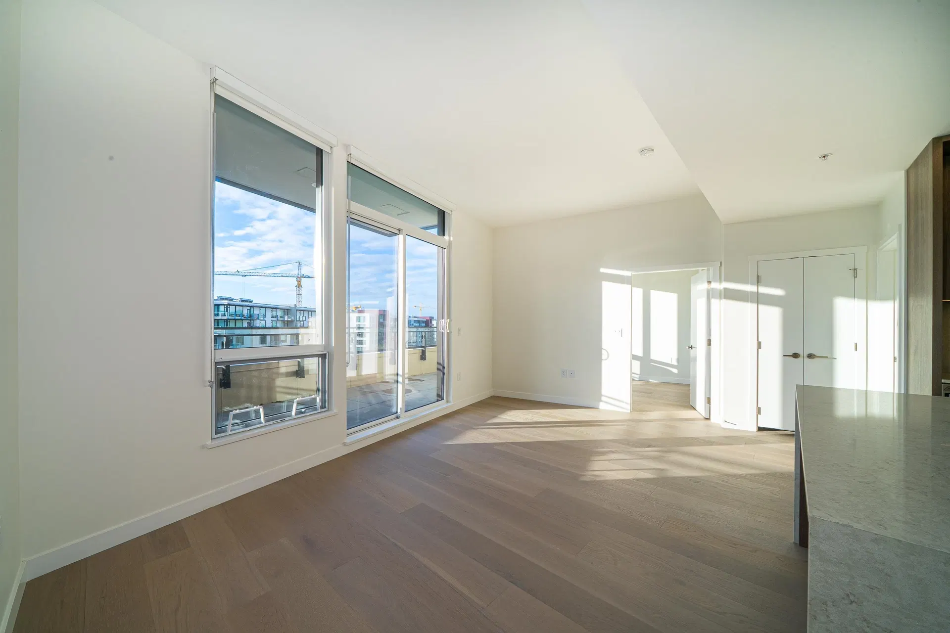 Photo 2 of 22 at #506 – 5212 Cambie Street
