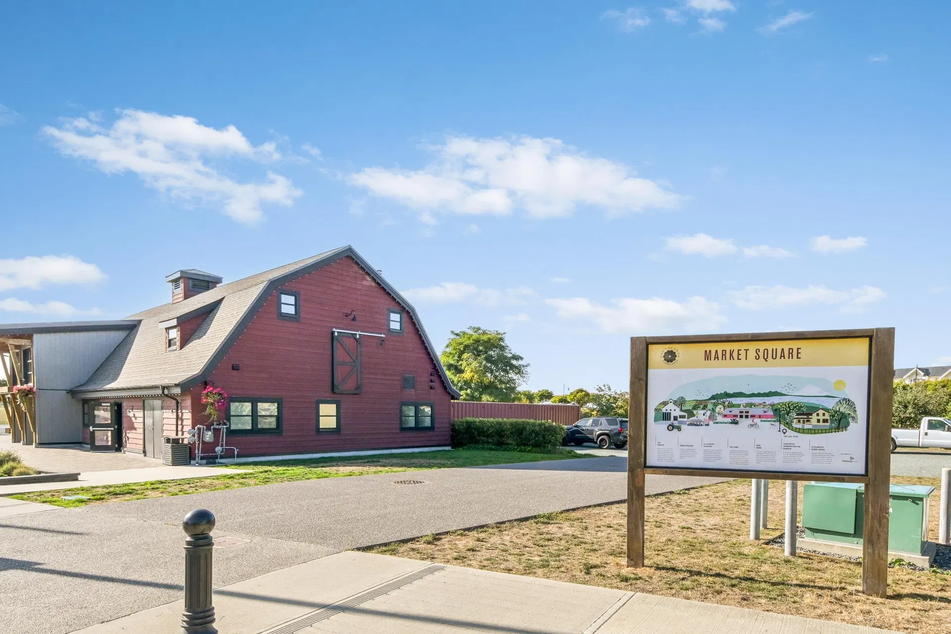 #10 – 6429 Market Avenue