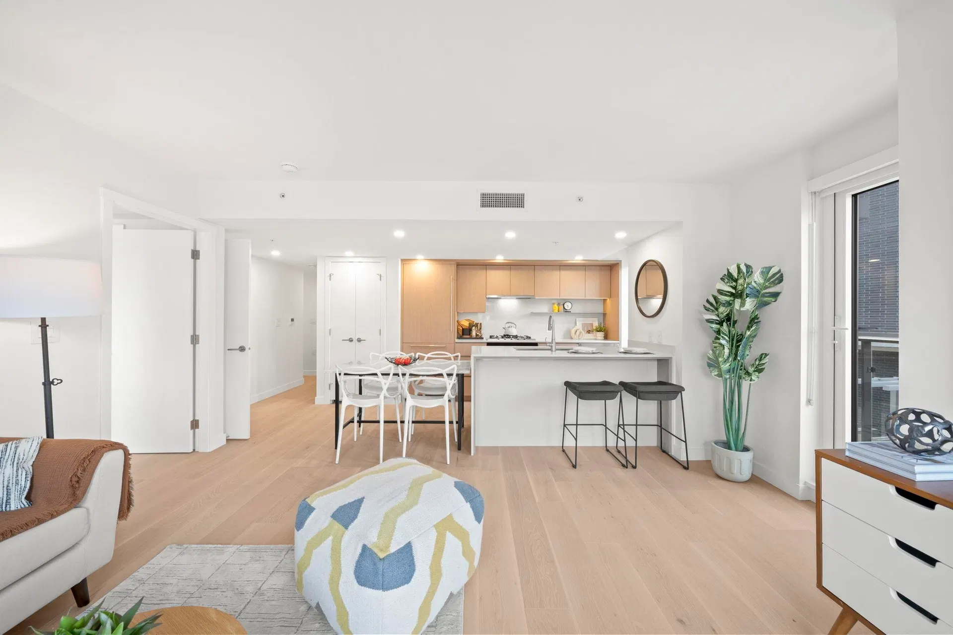 Photo 2 of 32 at #106 – 5212 Cambie Street
