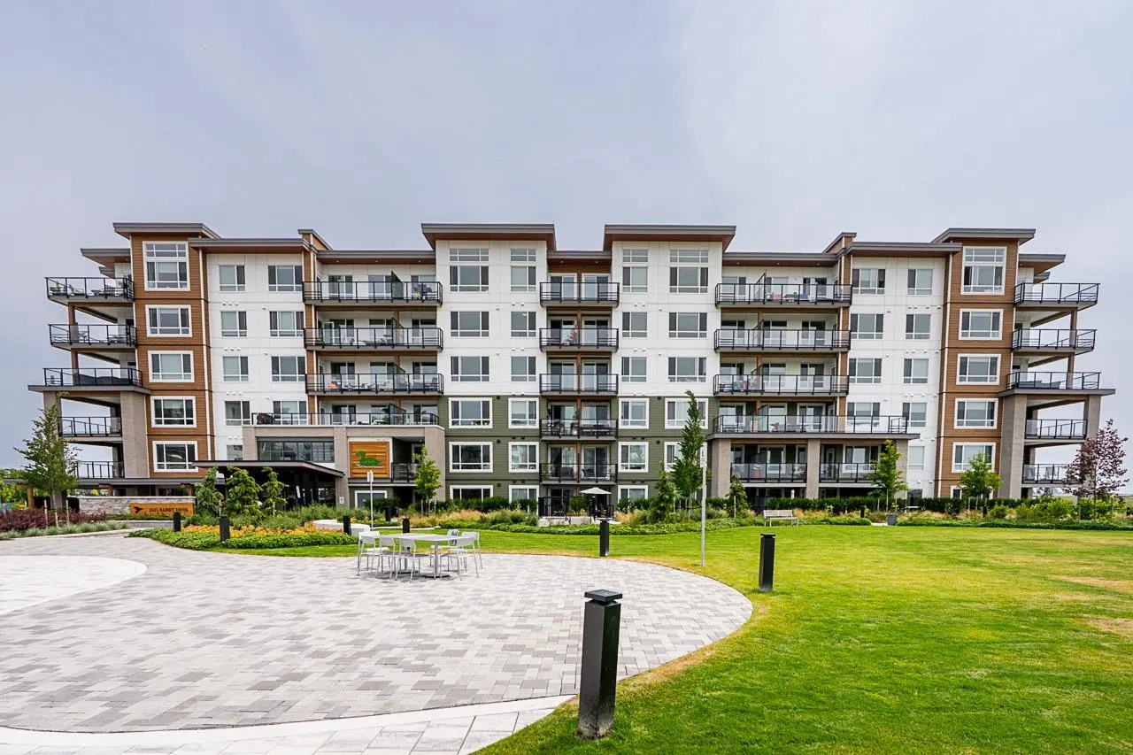 Photo 1 of 40 at #105 – 2431 Rabbit Drive