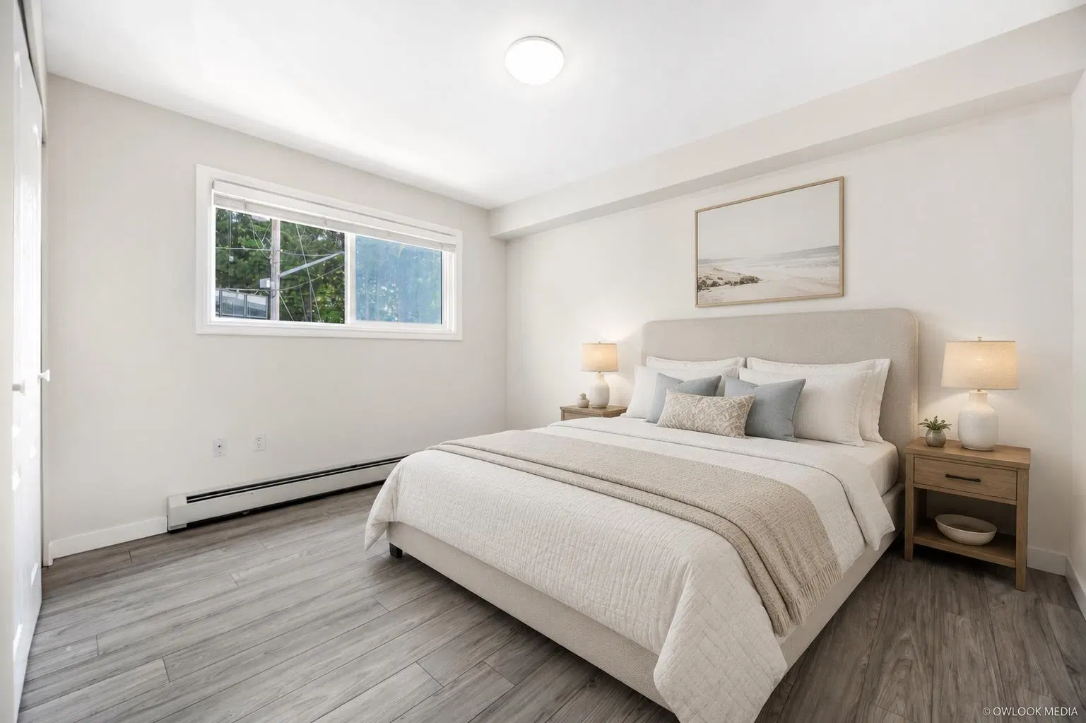 Photo 5 of 25 at #103 – 14881 Marine Drive Drive