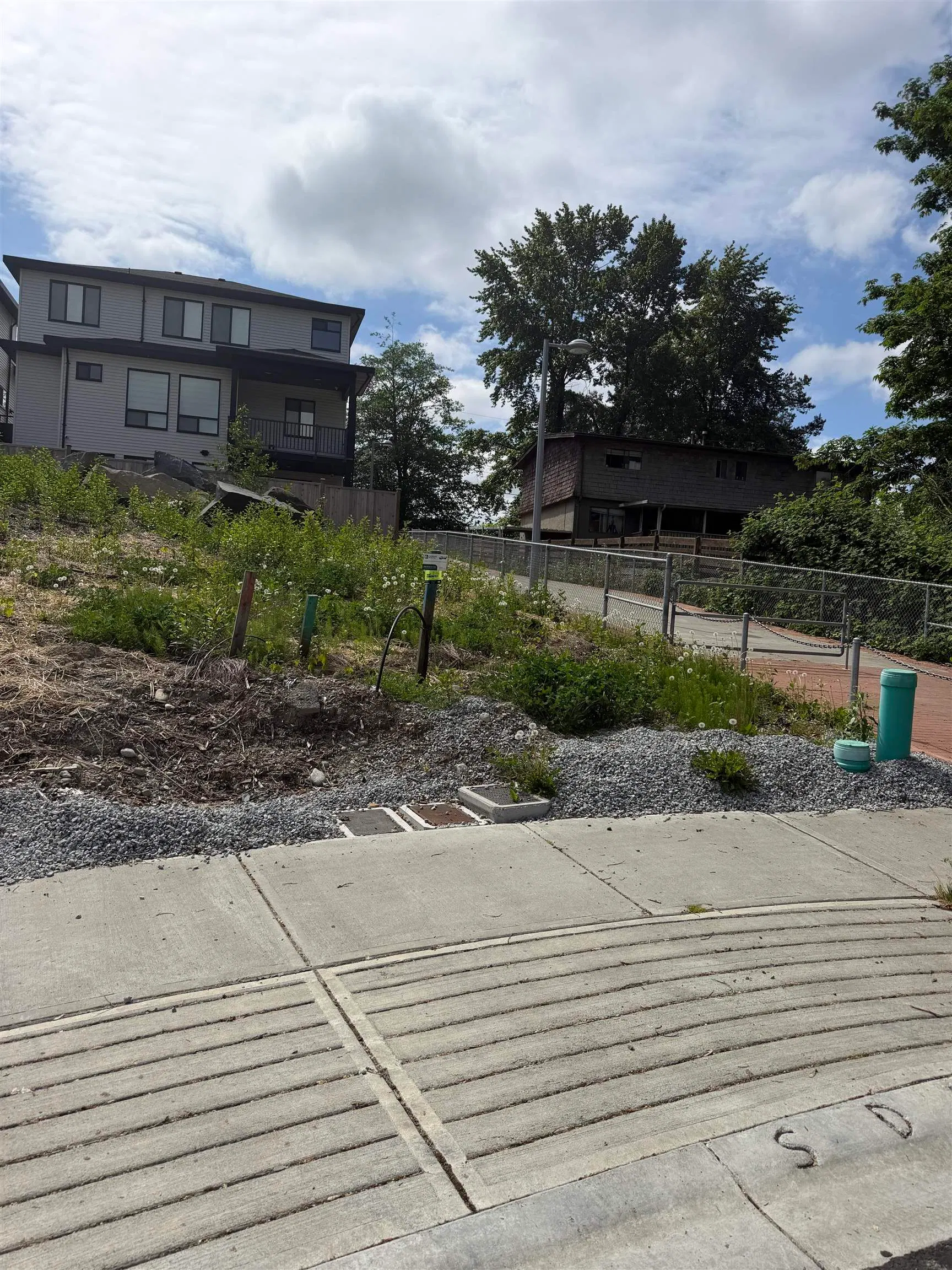 Photo 1 of 2 at 11420 138a Street