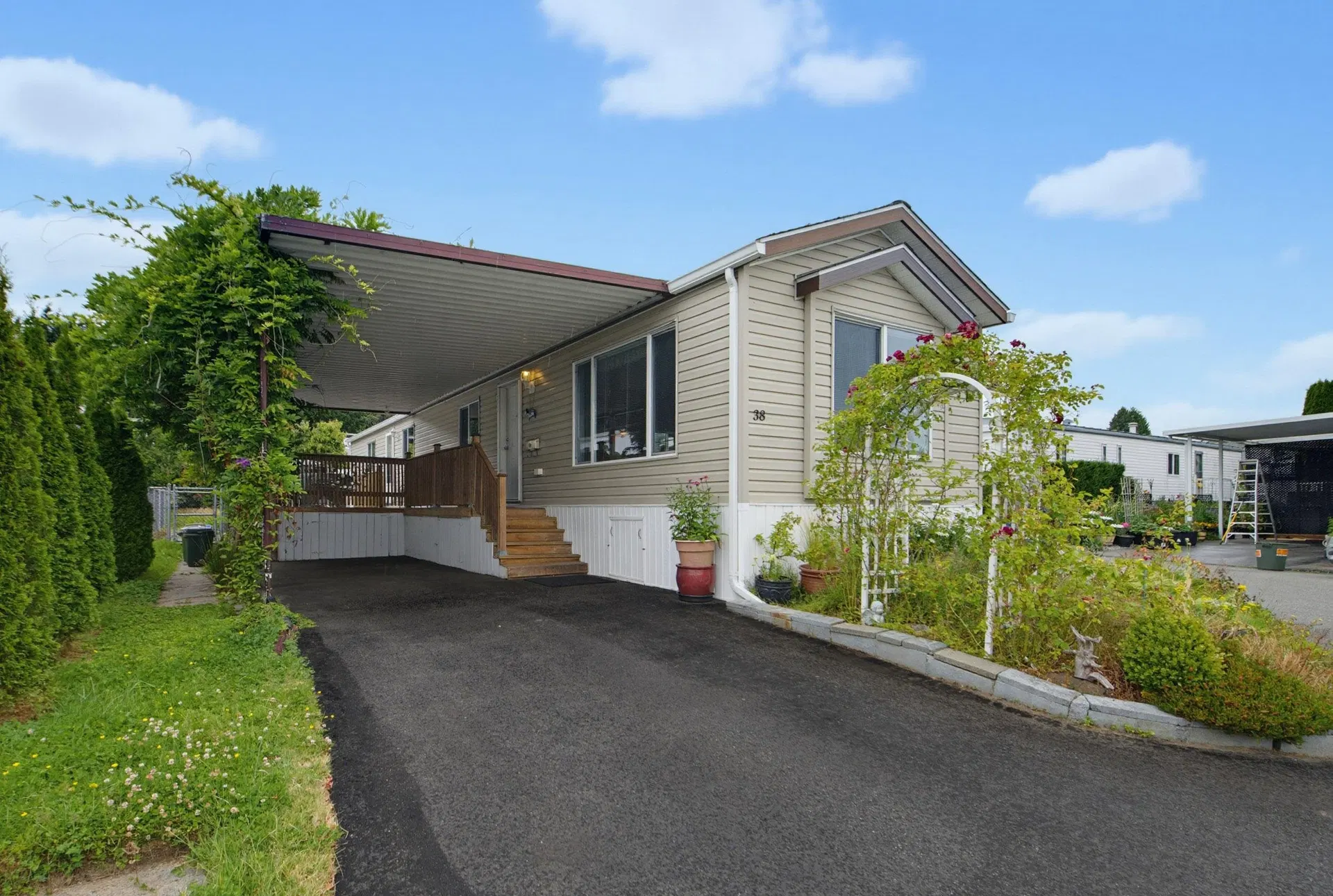 Photo 1 of 40 at #38 – 15875 20 Avenue