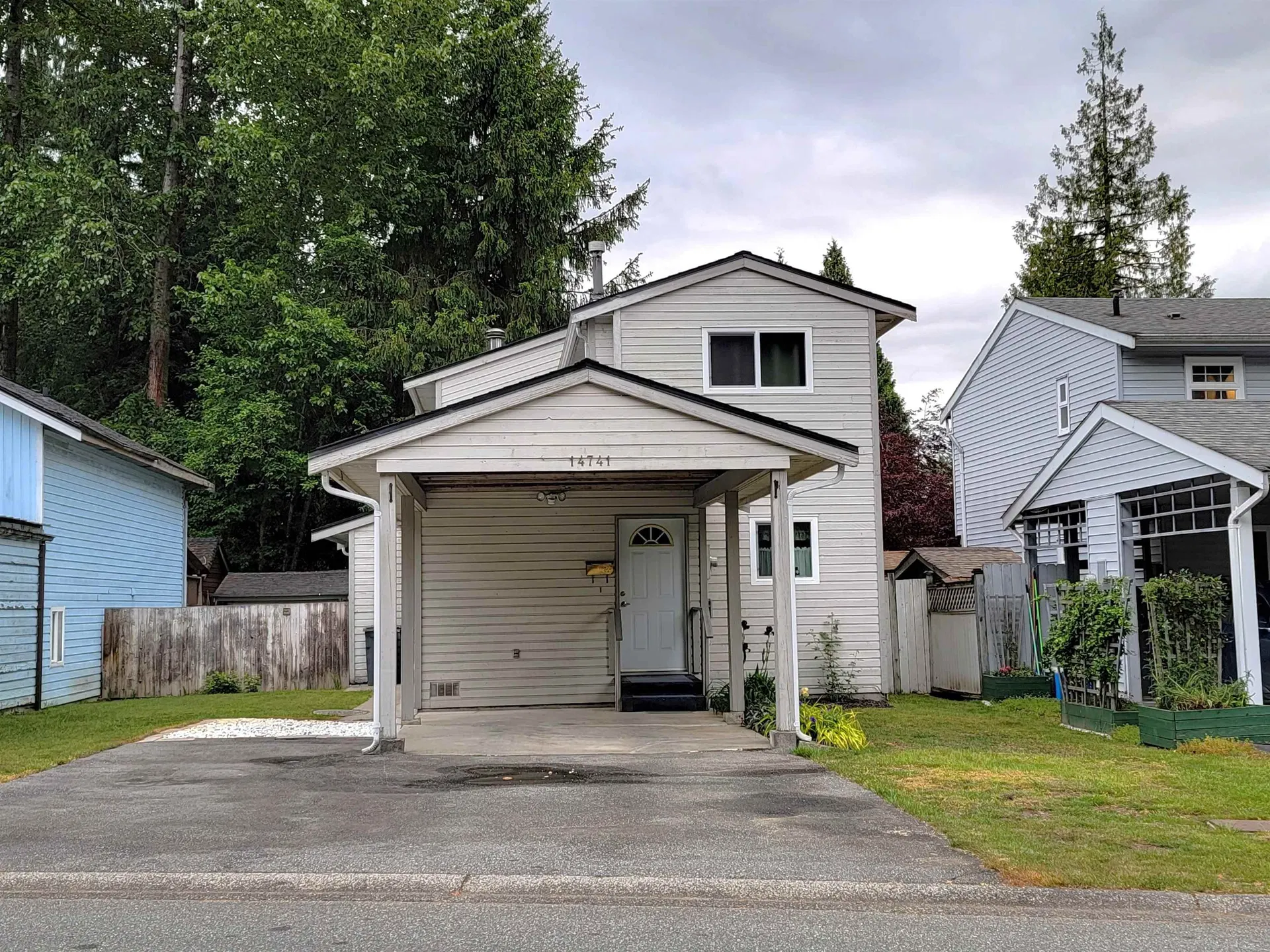 Photo 1 of 36 at 14741 101a Avenue