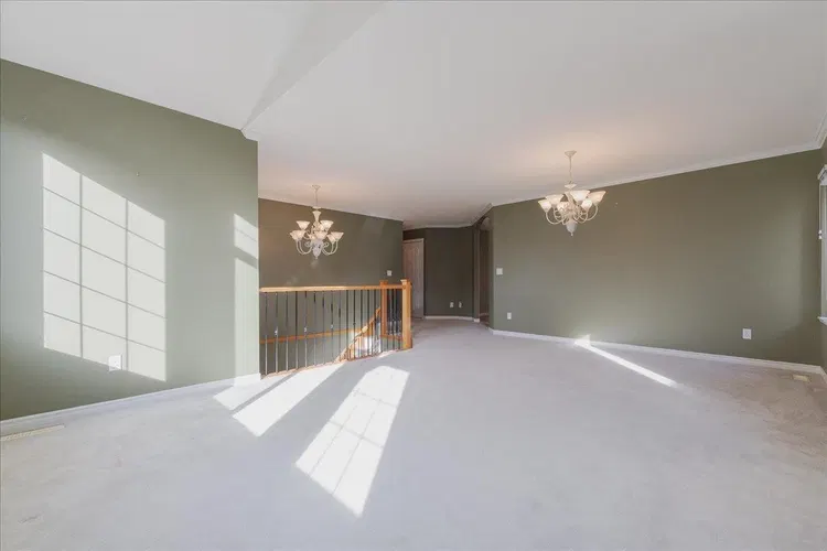 Photo 3 of 12 at 23661 114a Avenue
