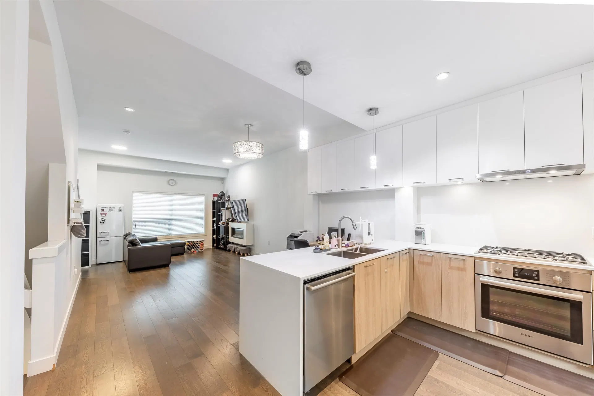 Photo 4 of 16 at #21 – 7168 Lynnwood Drive