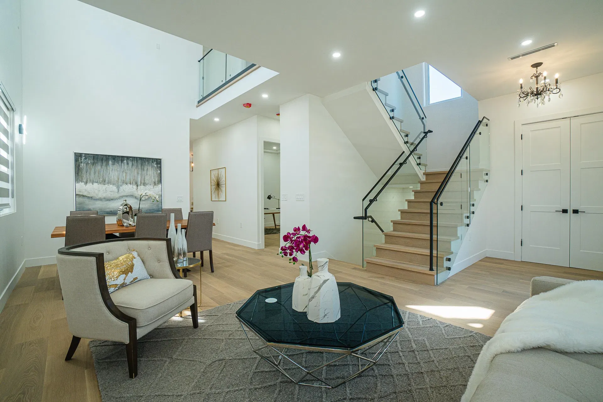 Photo 3 of 38 at 4152 Pender Street
