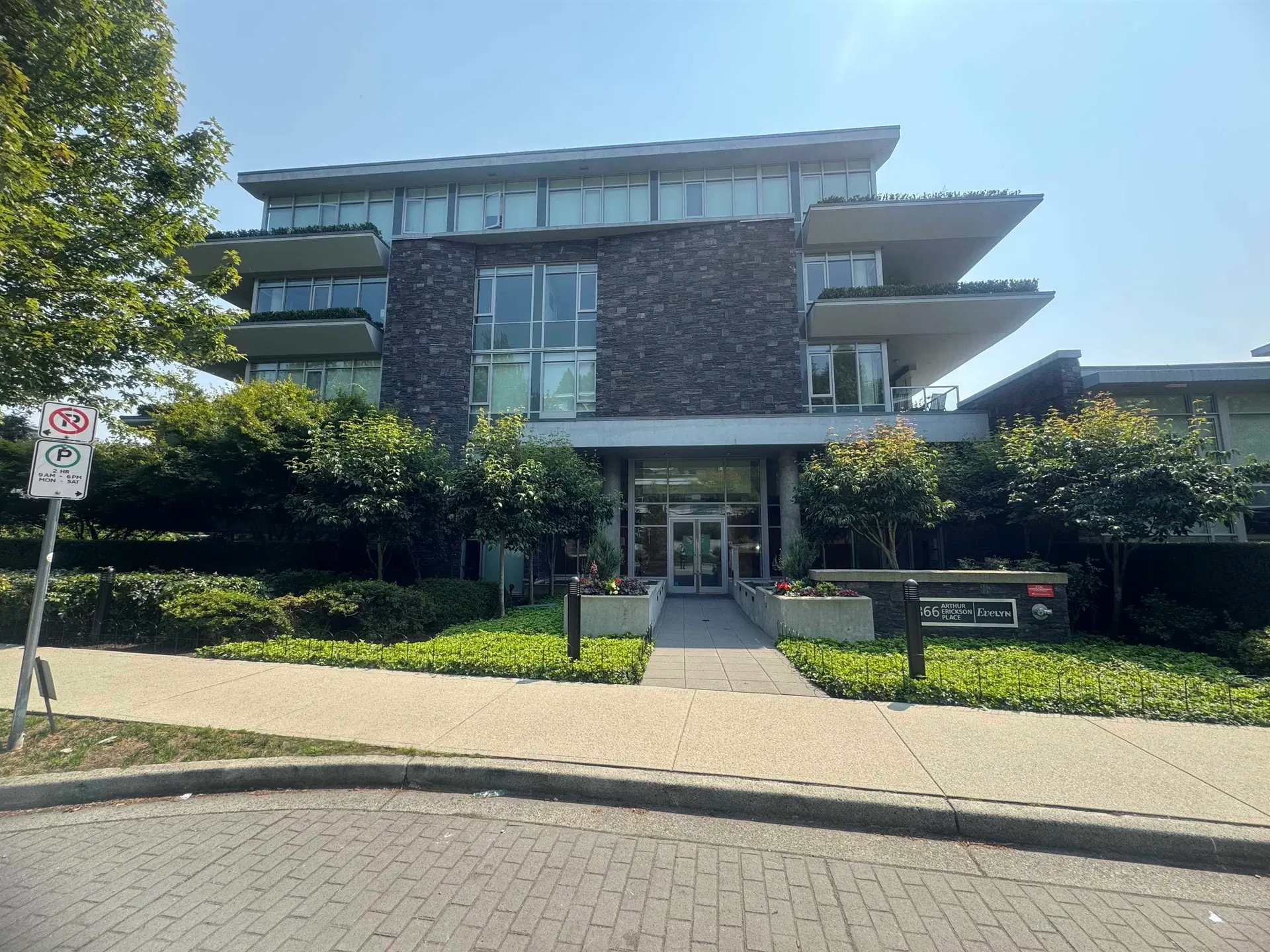 #402 – 866 Arthur Erickson Place