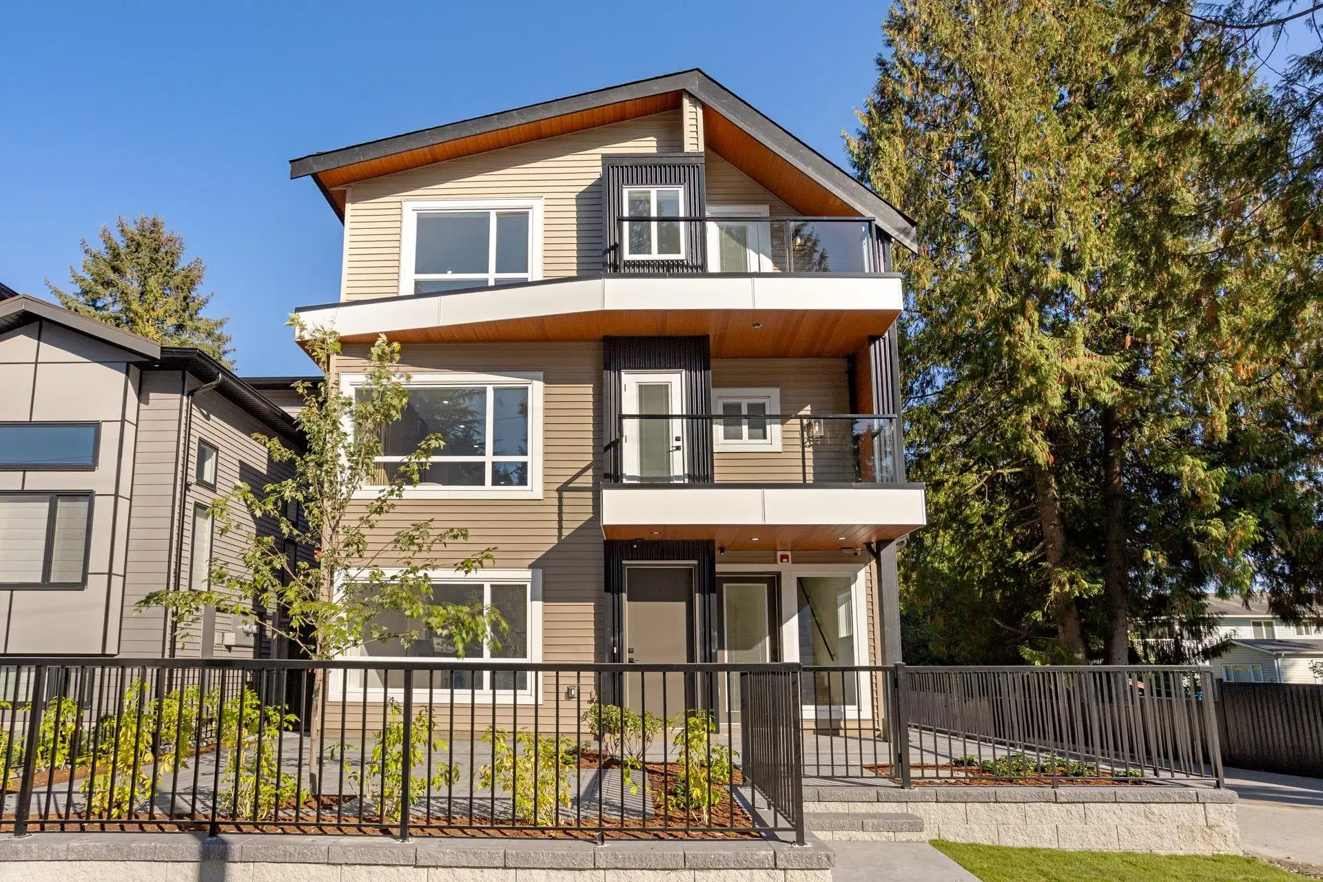 #101 – 3532 Hastings Street