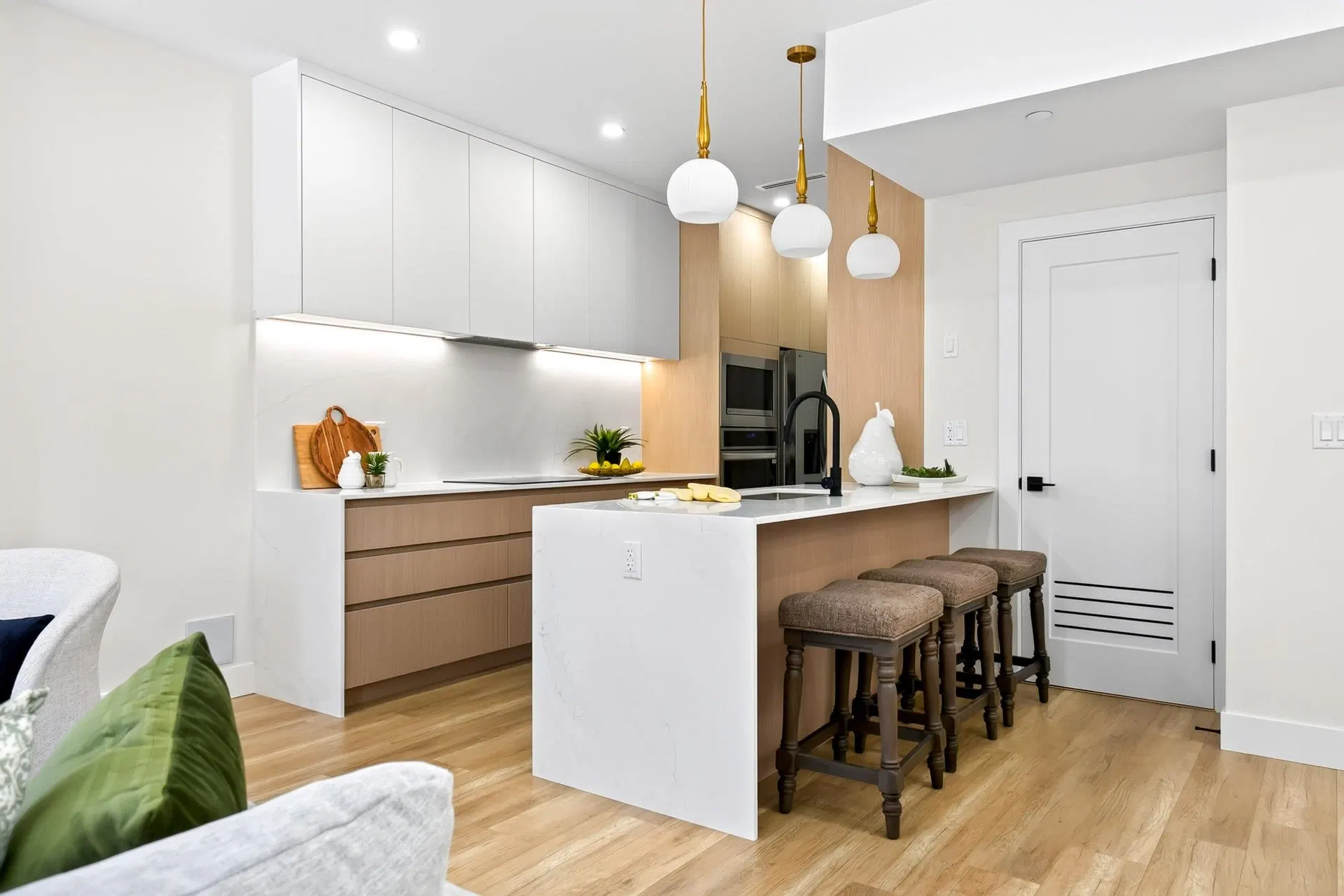 Photo 5 of 39 at #101 – 3532 Hastings Street