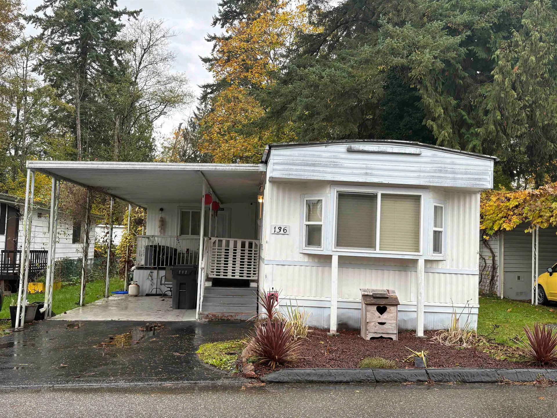 Photo 3 of 32 at #136 – 7790 King George Boulevard