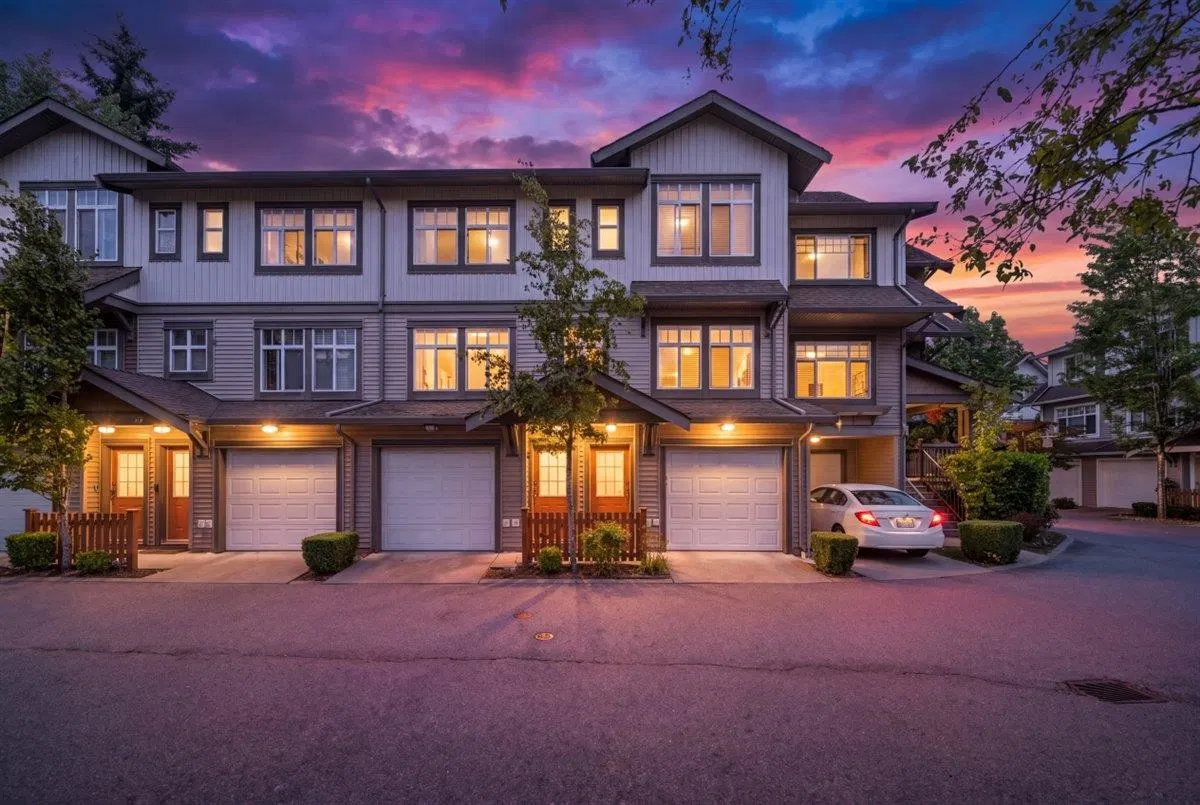 Photo 1 of 31 at #18 – 16233 83 Avenue