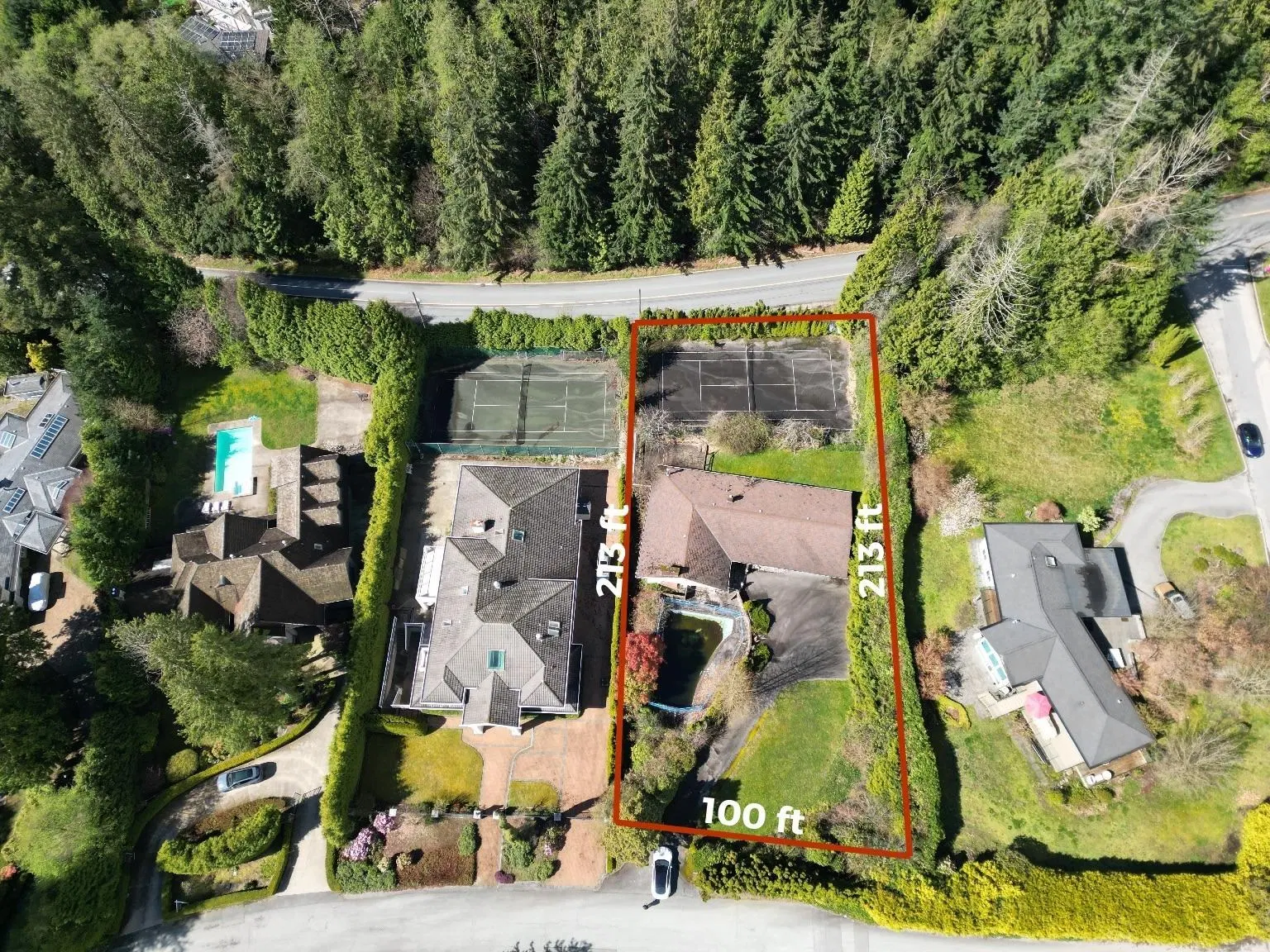 Photo 4 of 12 at 960 Pyrford Road