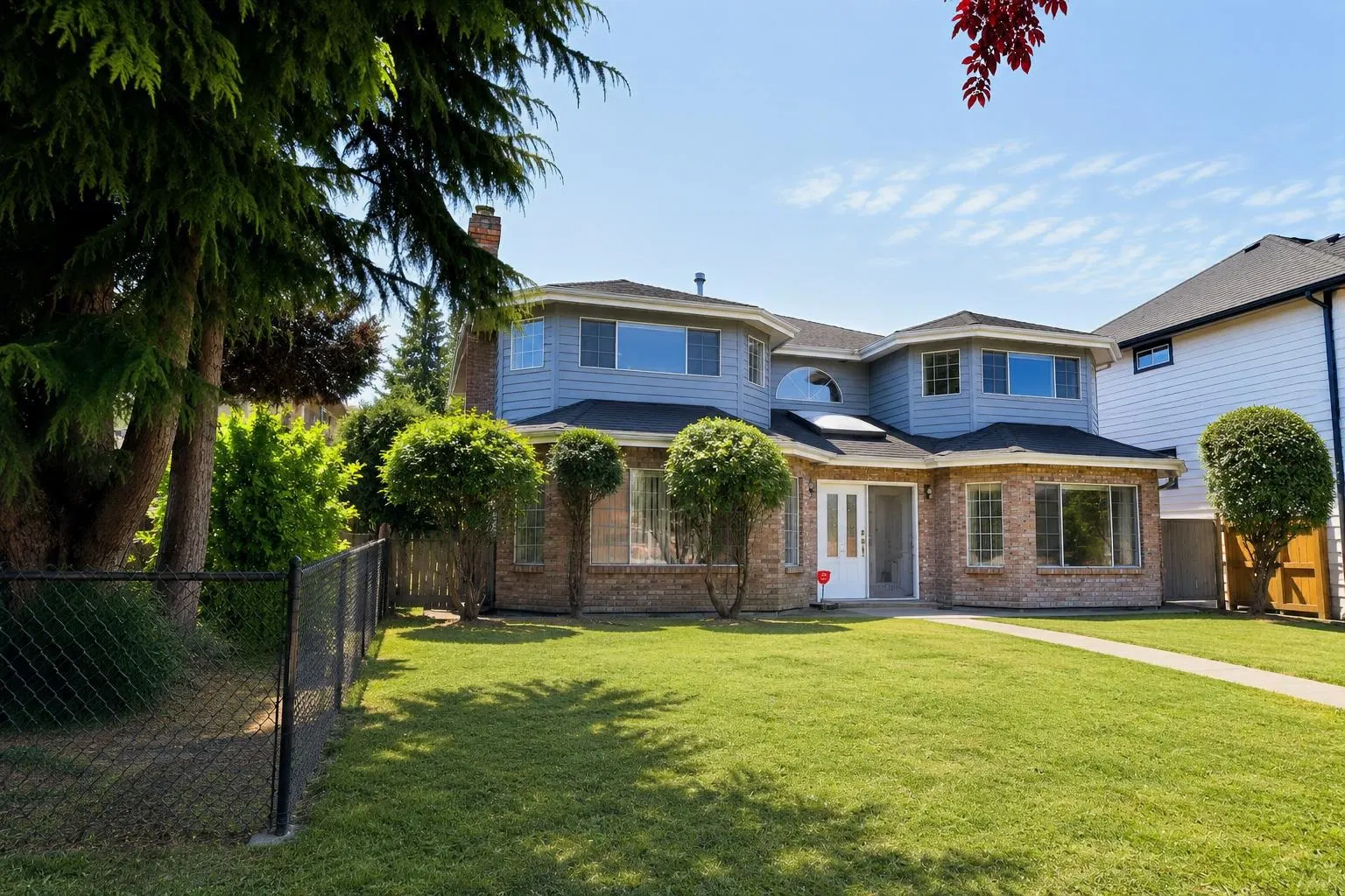 Photo 1 of 38 at 2718 Oliver Crescent