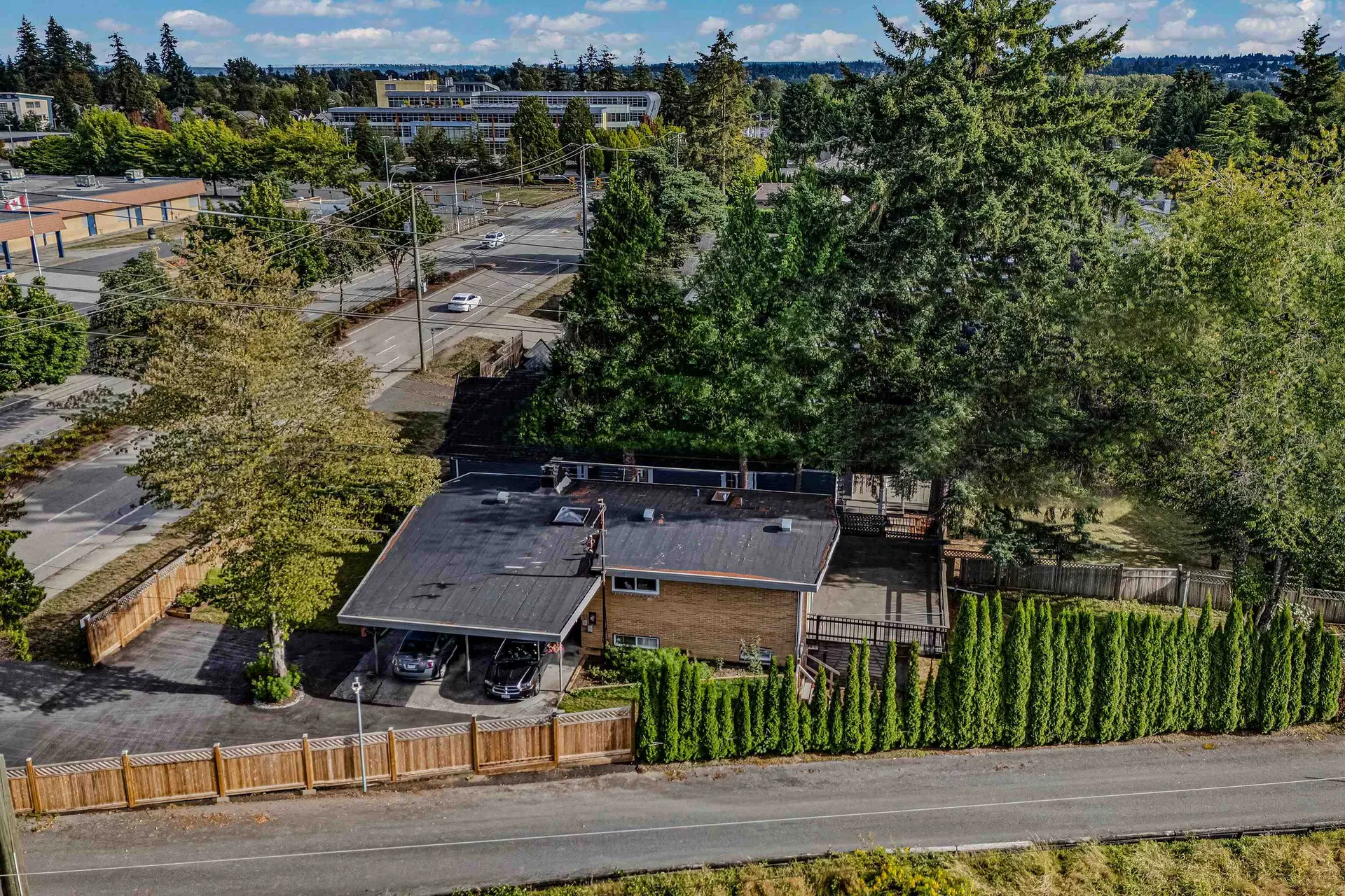 Photo 5 of 37 at 9387 140 Street