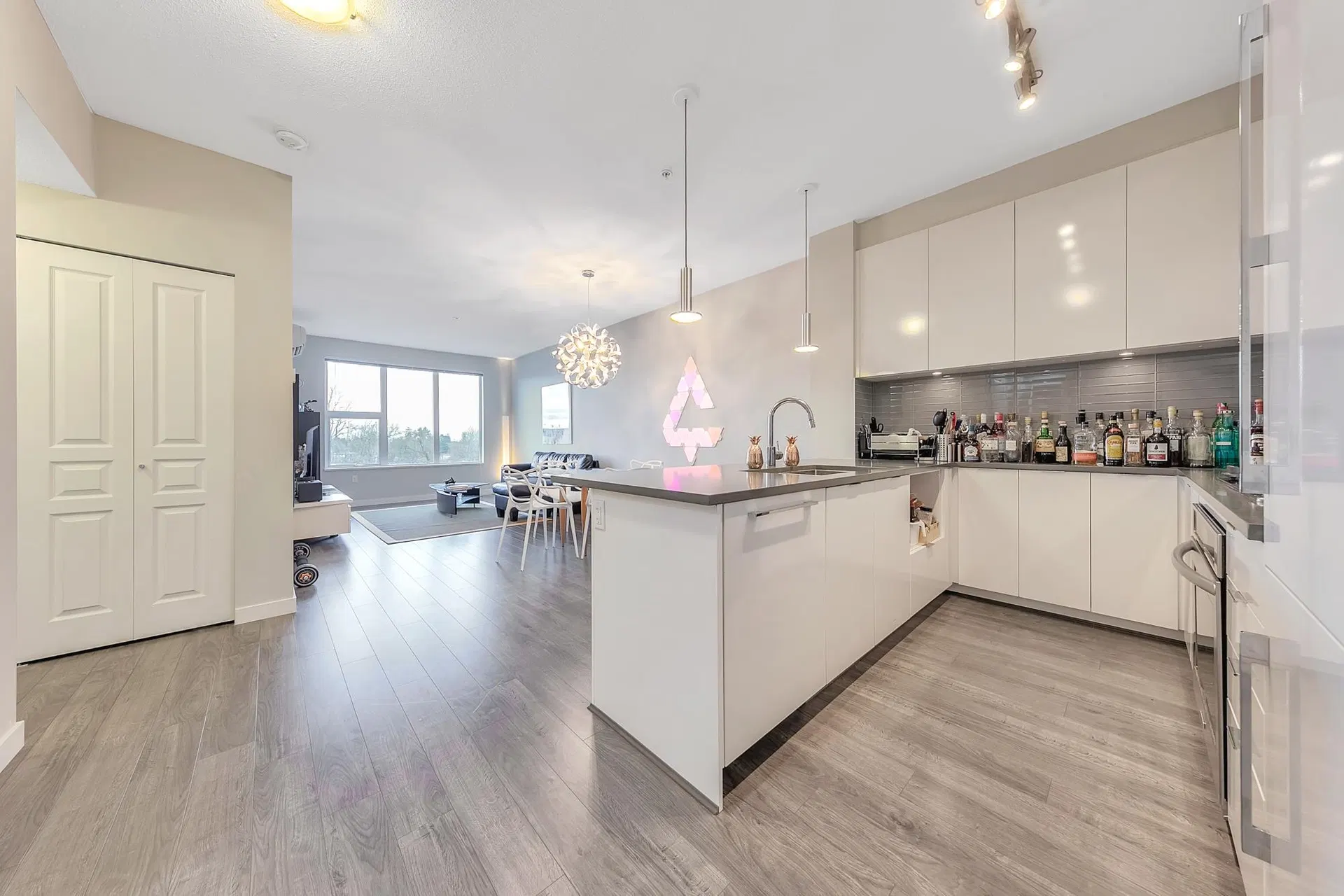 Photo 1 of 32 at #521 – 9311 Alexandra Road