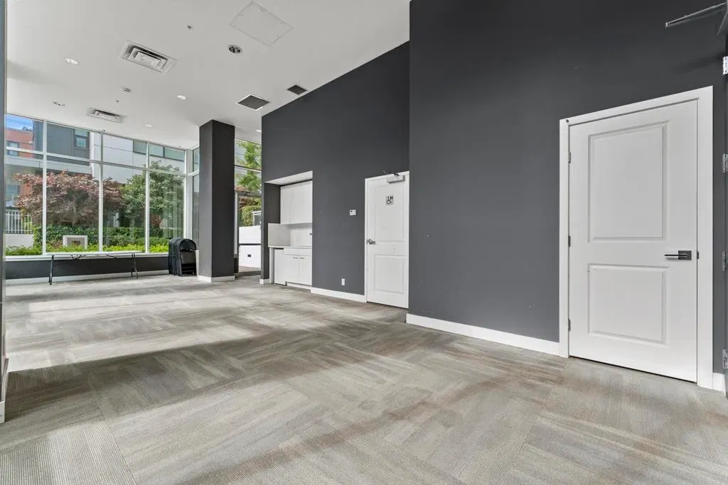 Photo 4 of 16 at #506 – 6383 Cambie Street