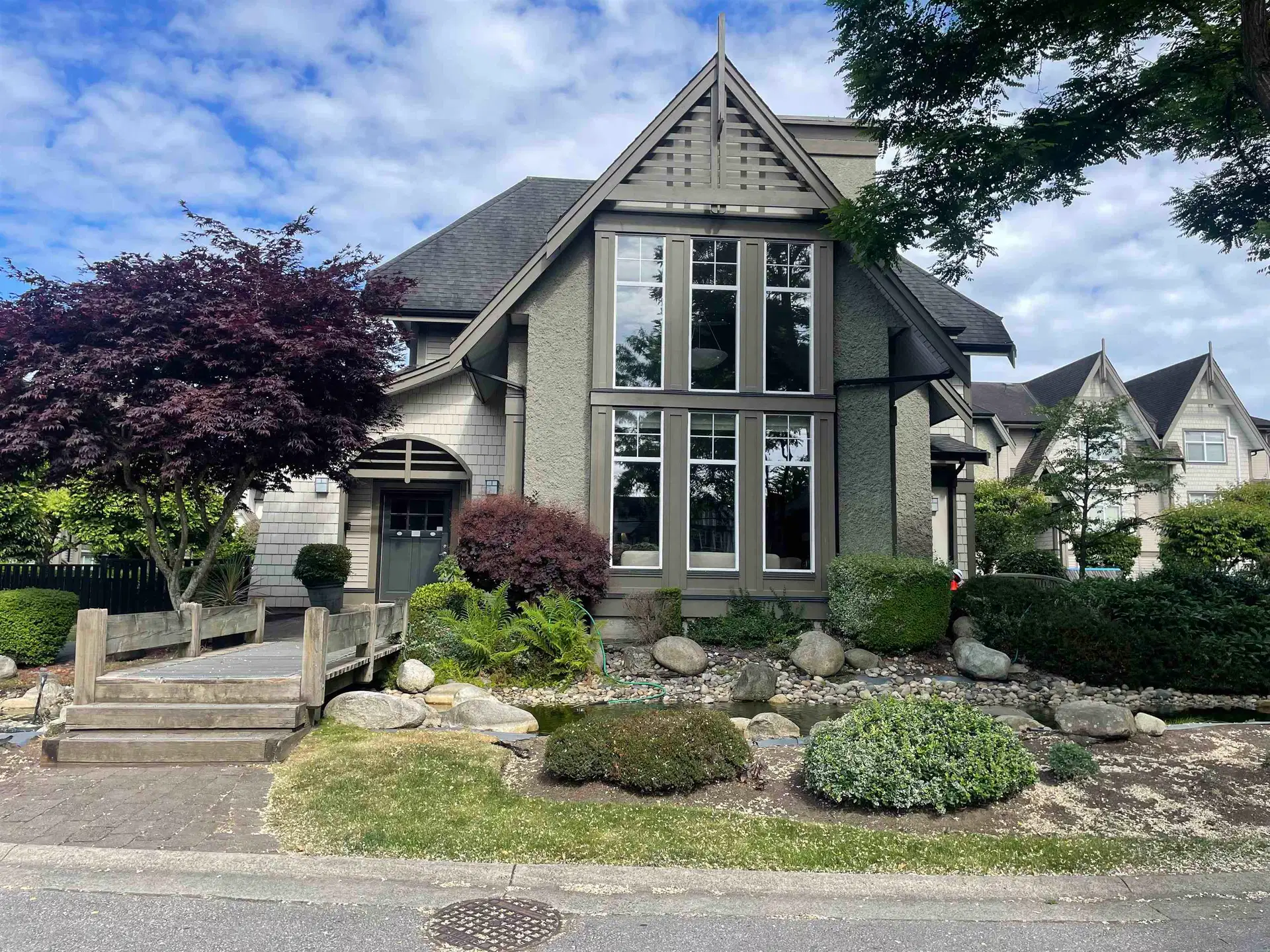 #13 – 7288 Heather Street