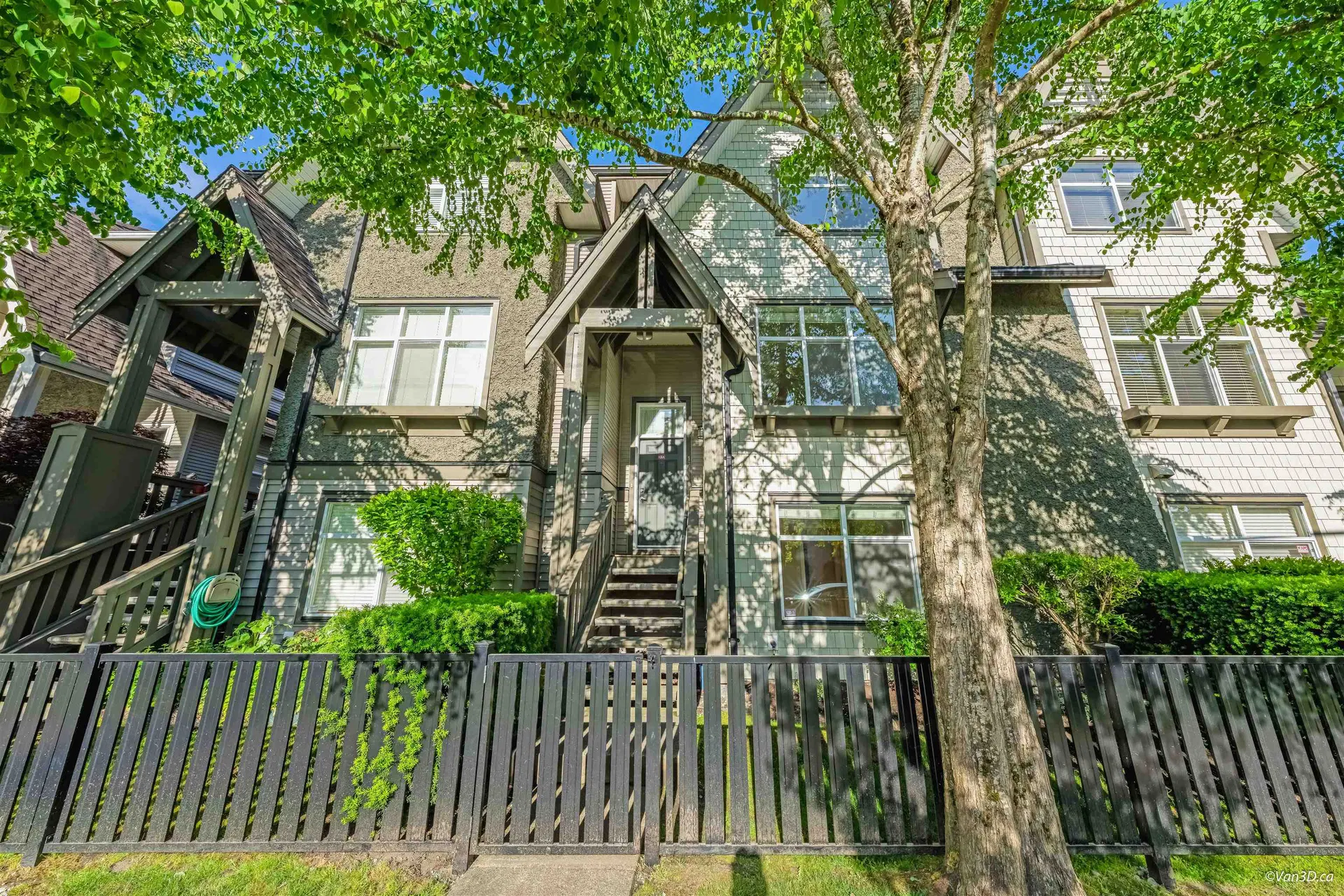 Photo 2 of 40 at #13 – 7288 Heather Street