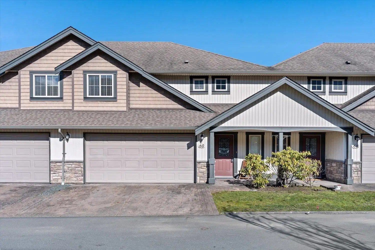 #60 – 44523 Mclaren Drive