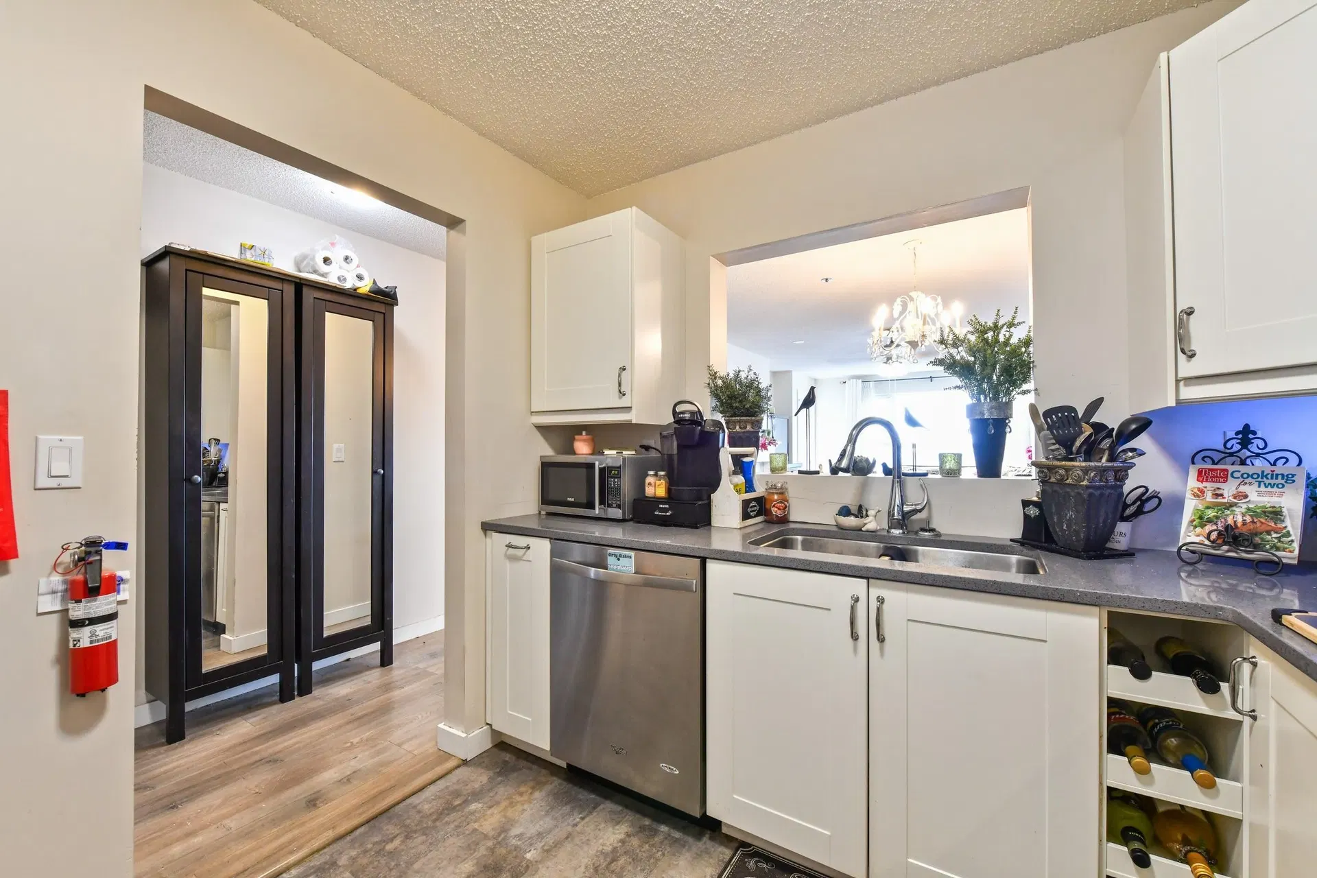 Photo 4 of 23 at #309 – 33165 2nd Avenue