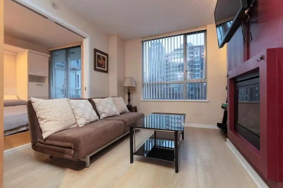 Photo 1 of 13 at #401 – 1225 Richards Street