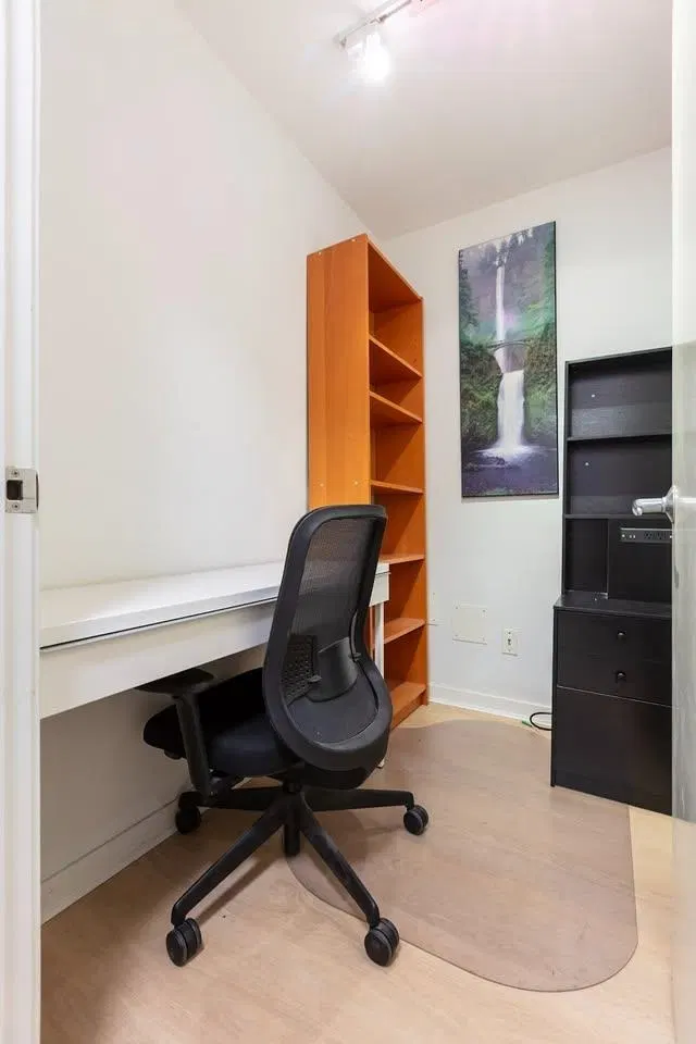 Photo 5 of 13 at #401 – 1225 Richards Street