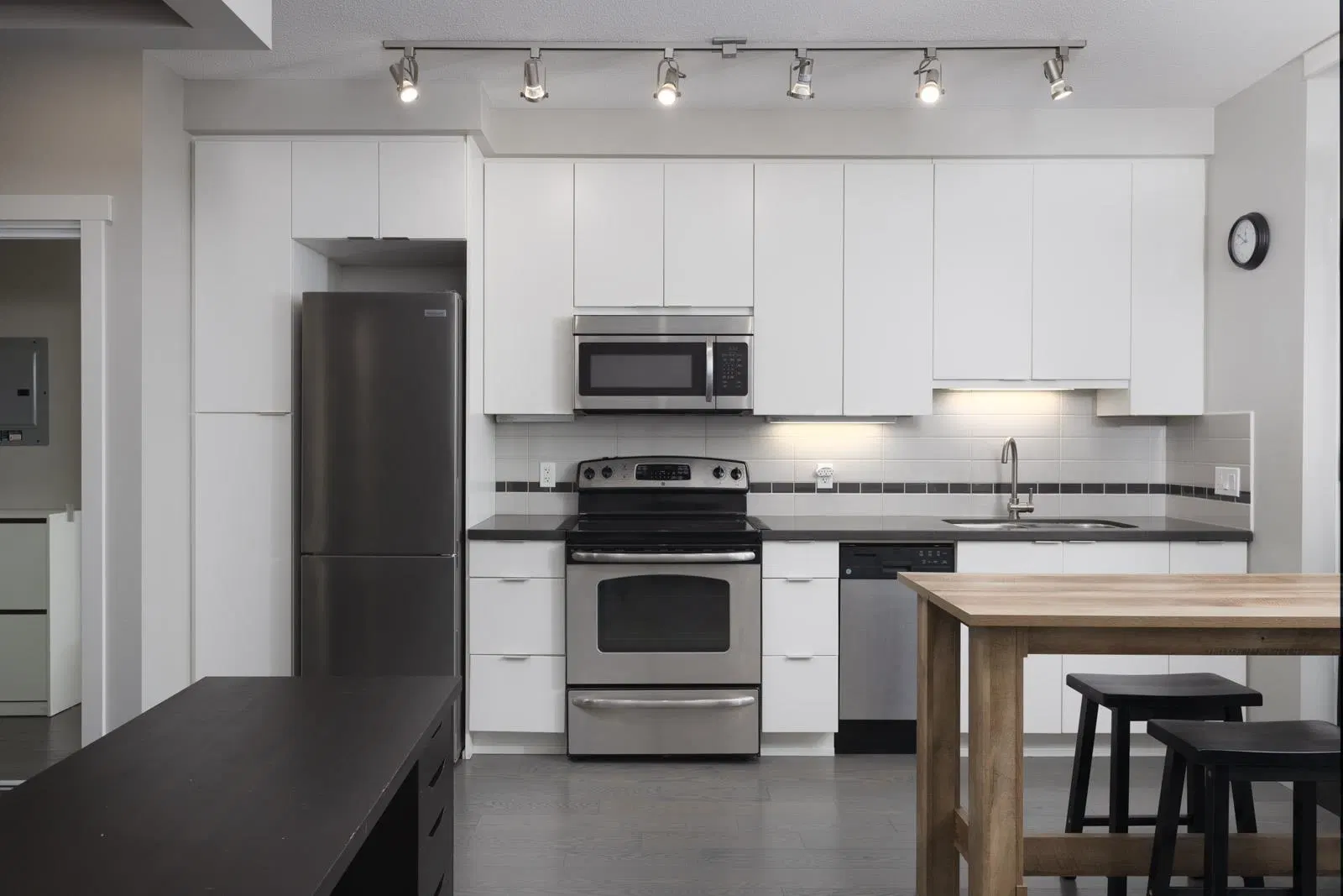 Photo 2 of 13 at #307 – 9025 Highland Court