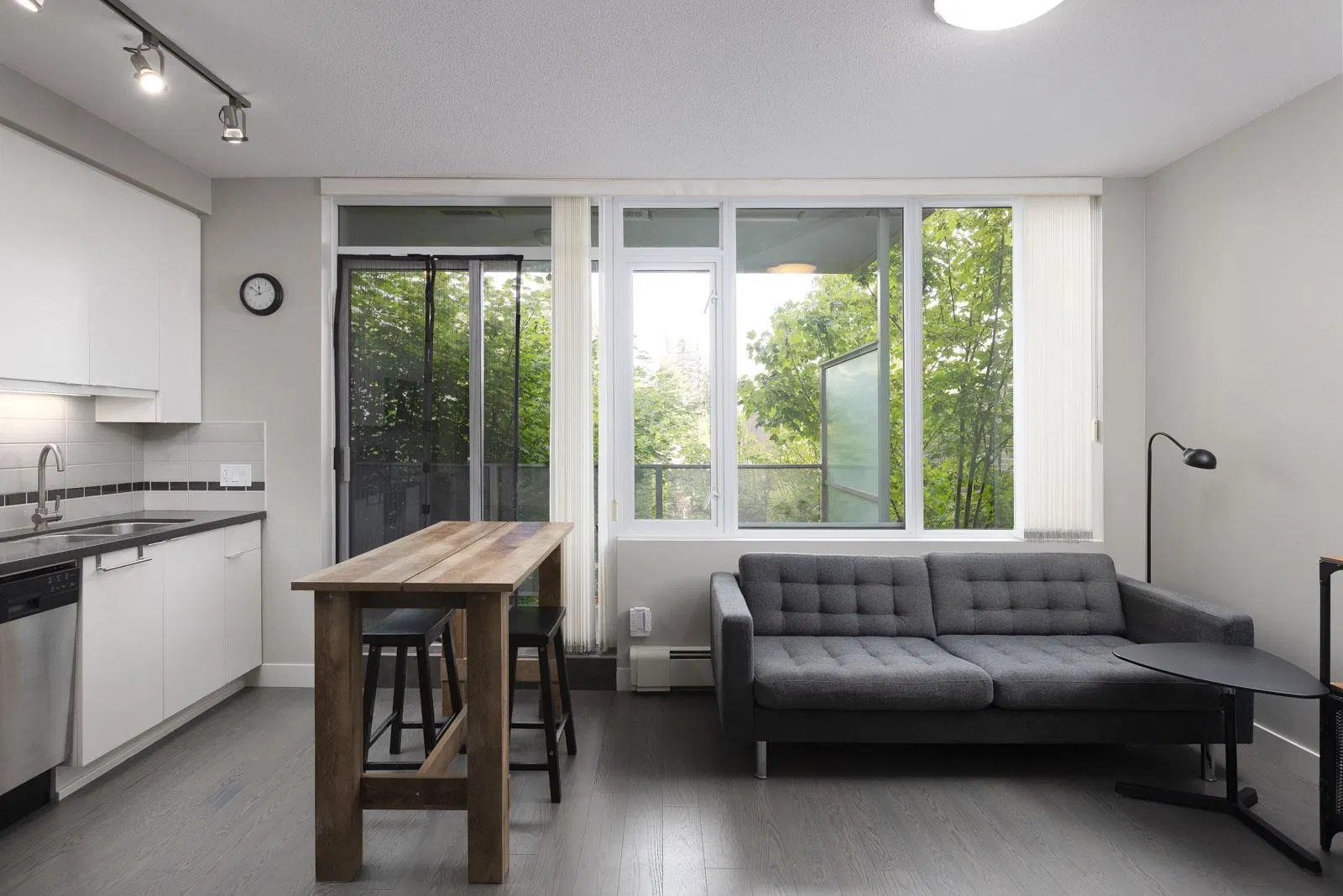 Photo 4 of 13 at #307 – 9025 Highland Court