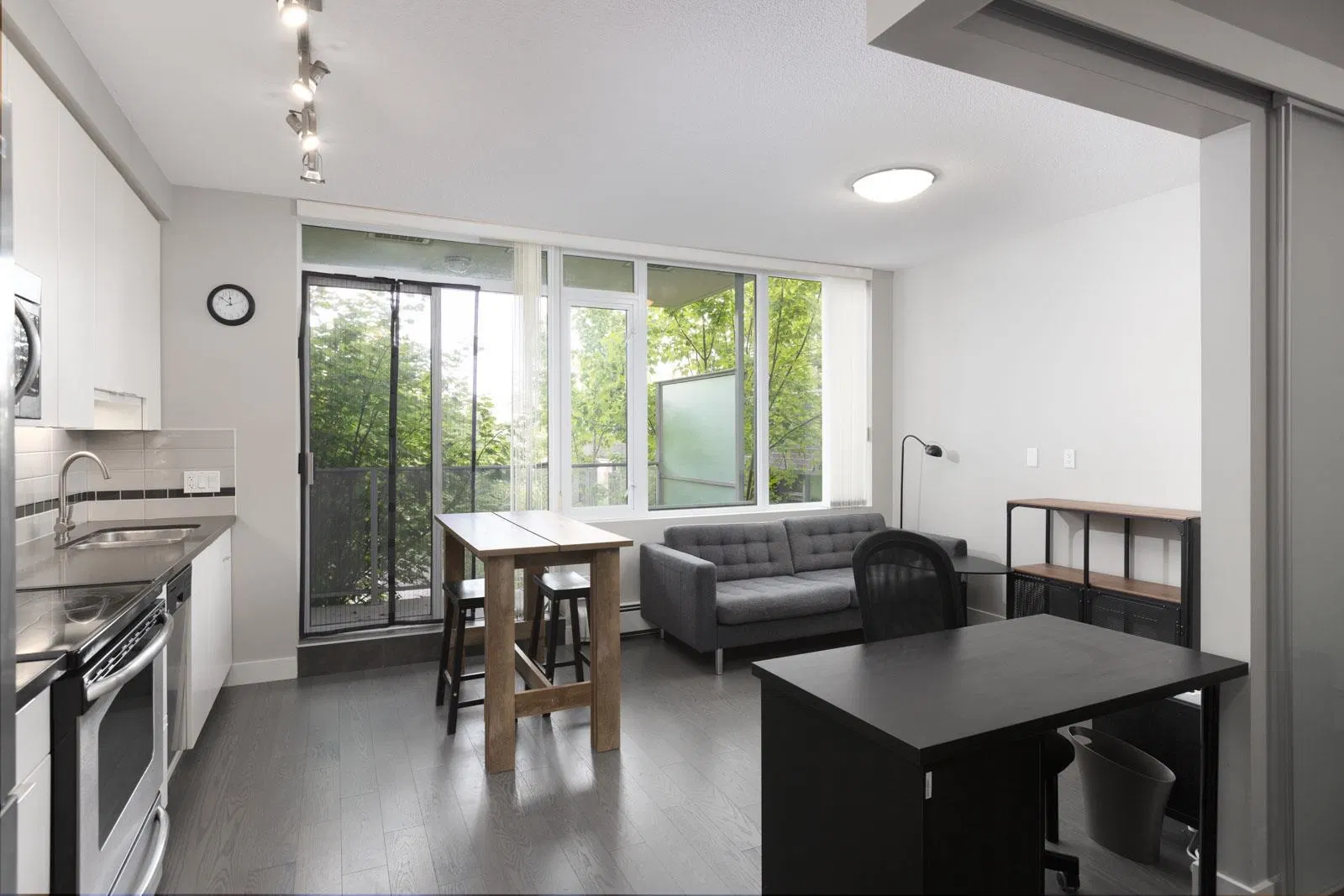 Photo 5 of 13 at #307 – 9025 Highland Court