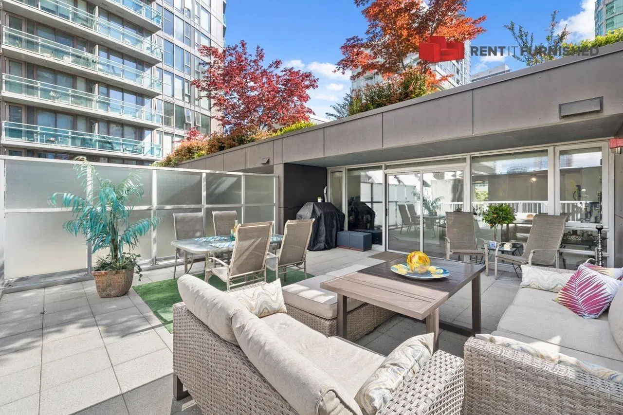 Photo 1 of 11 at #503 – 788 Hamilton Street