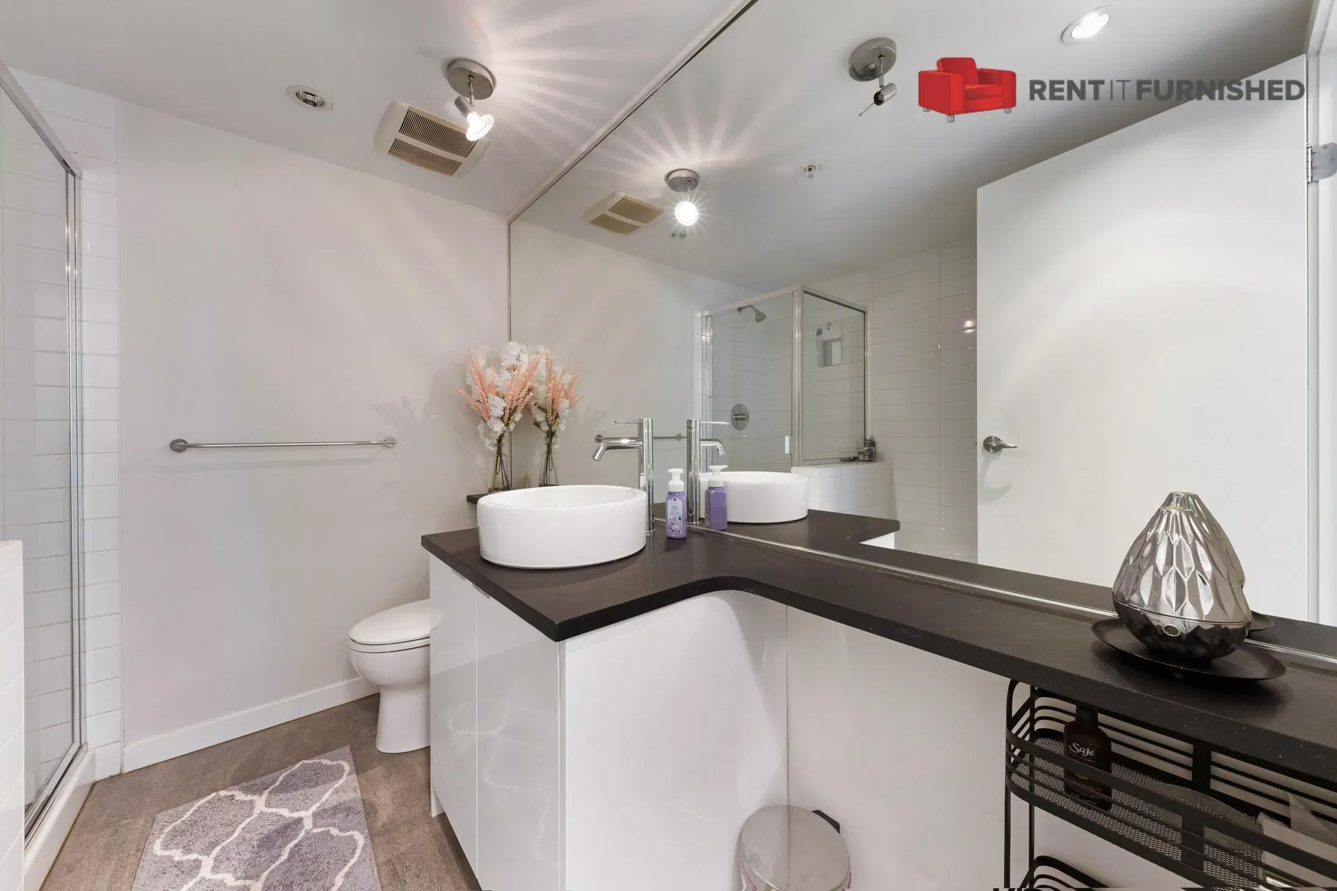 Photo 4 of 11 at #503 – 788 Hamilton Street