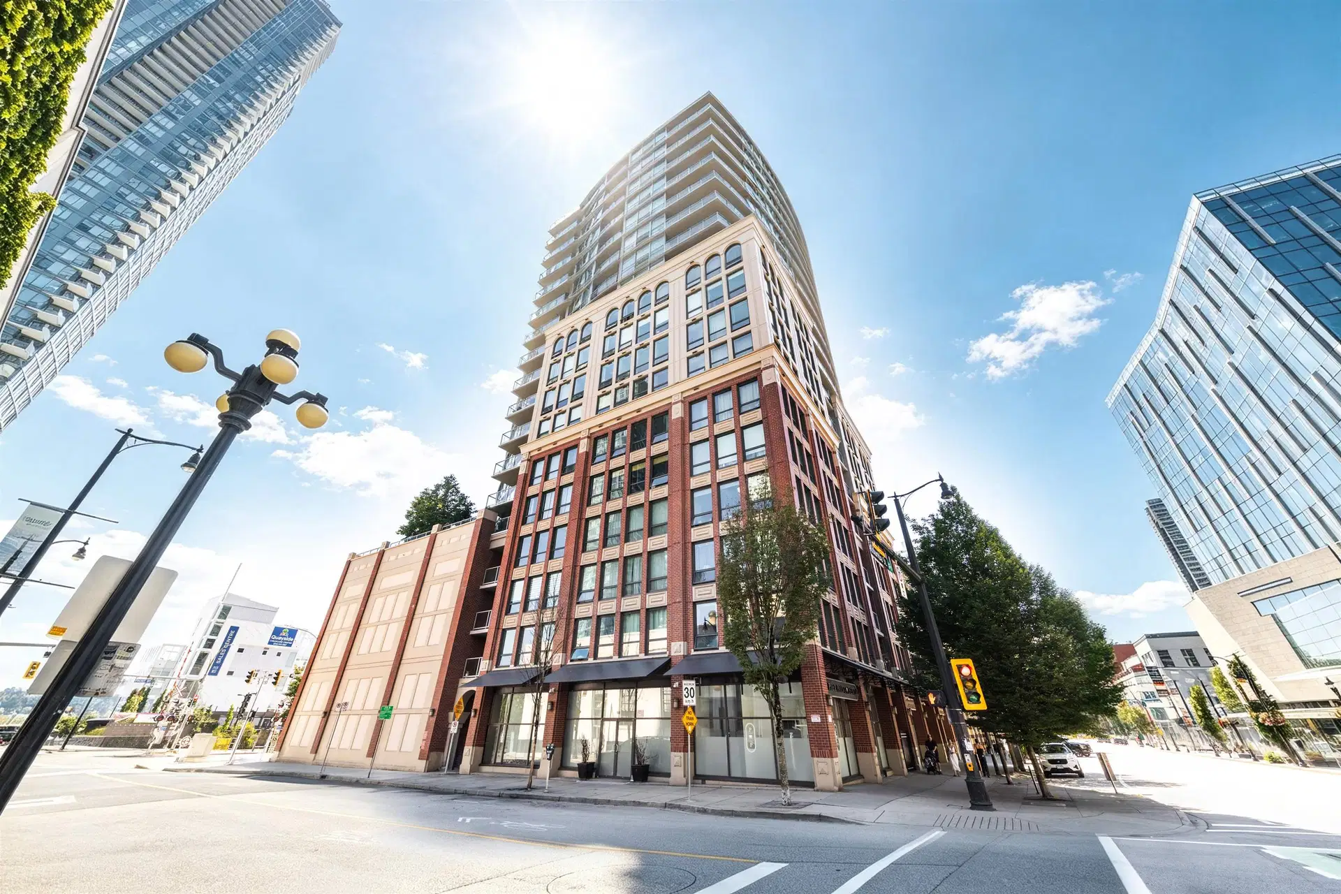 #1904 – 14 Begbie Street