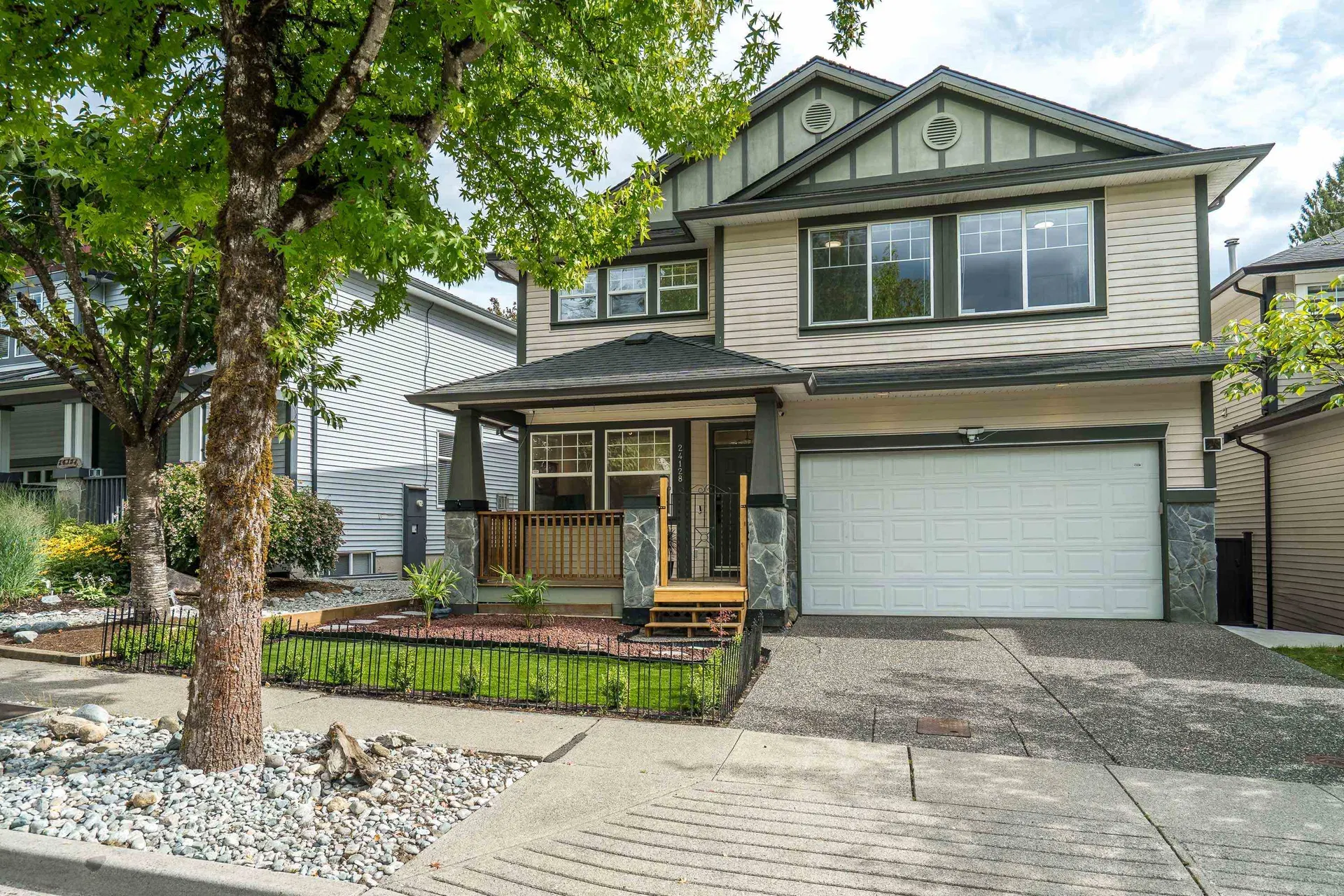 Photo 1 of 40 at 24128 Hill Avenue