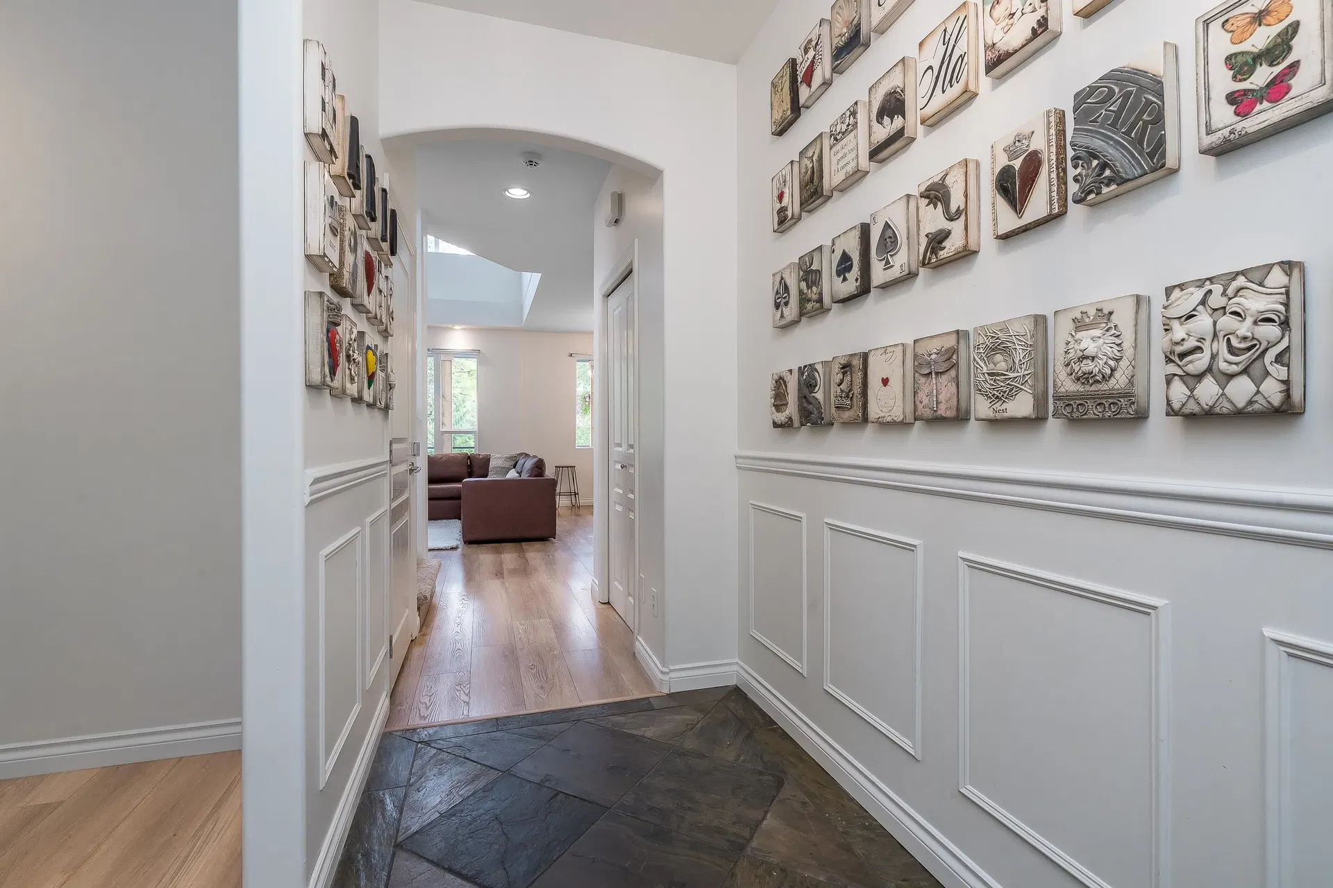 Photo 3 of 40 at 24128 Hill Avenue