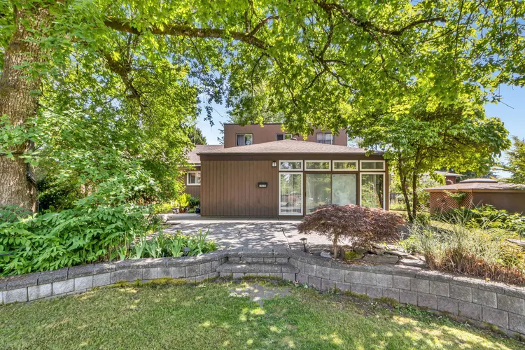 Photo 4 of 40 at 14246 102 Avenue